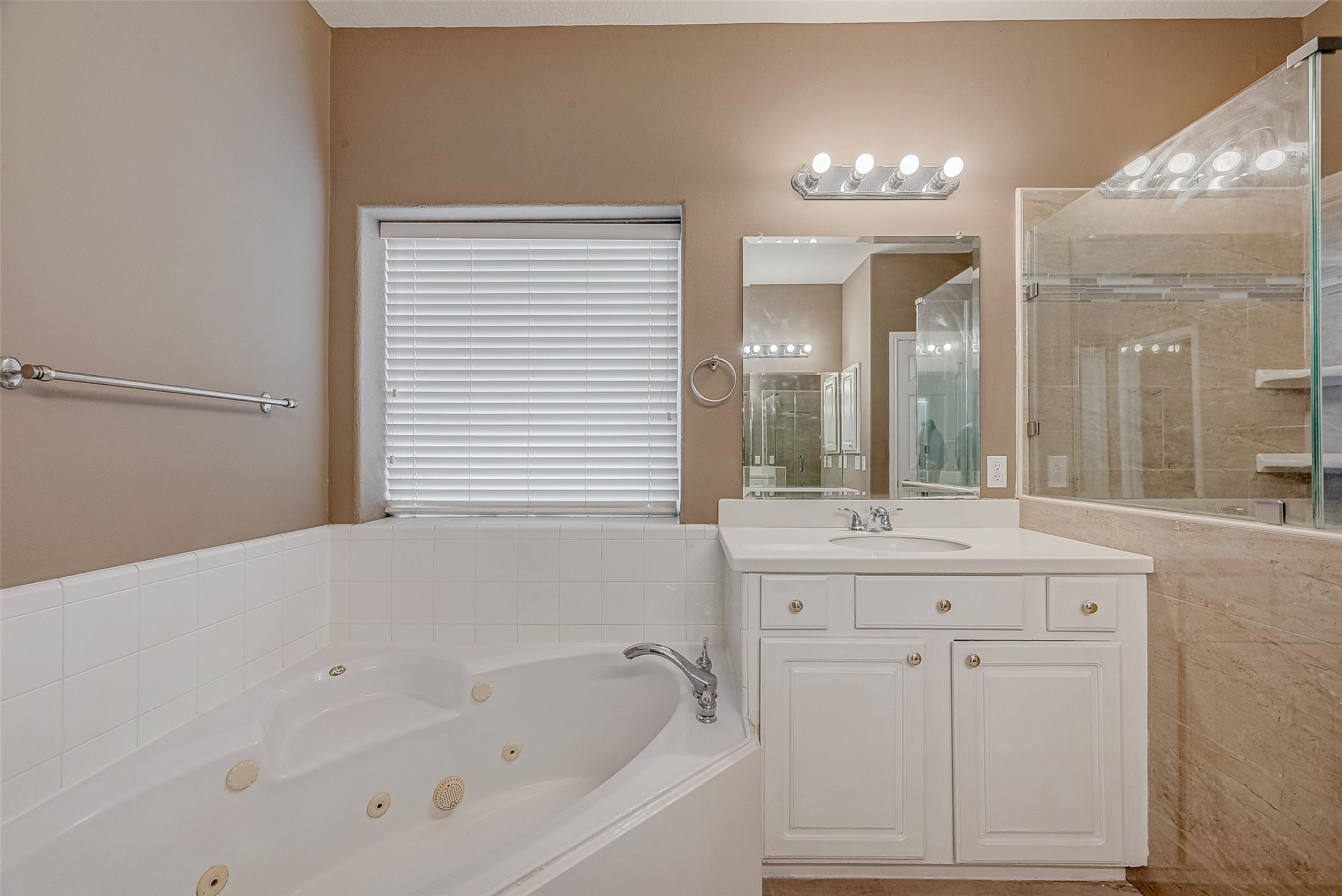 3602 Double Lake Drive Property Photo 30