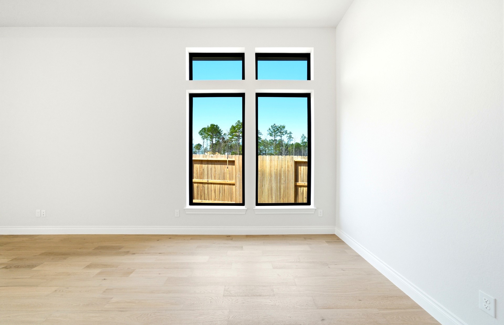 9722 Roaring River Falls Lane Property Photo 12