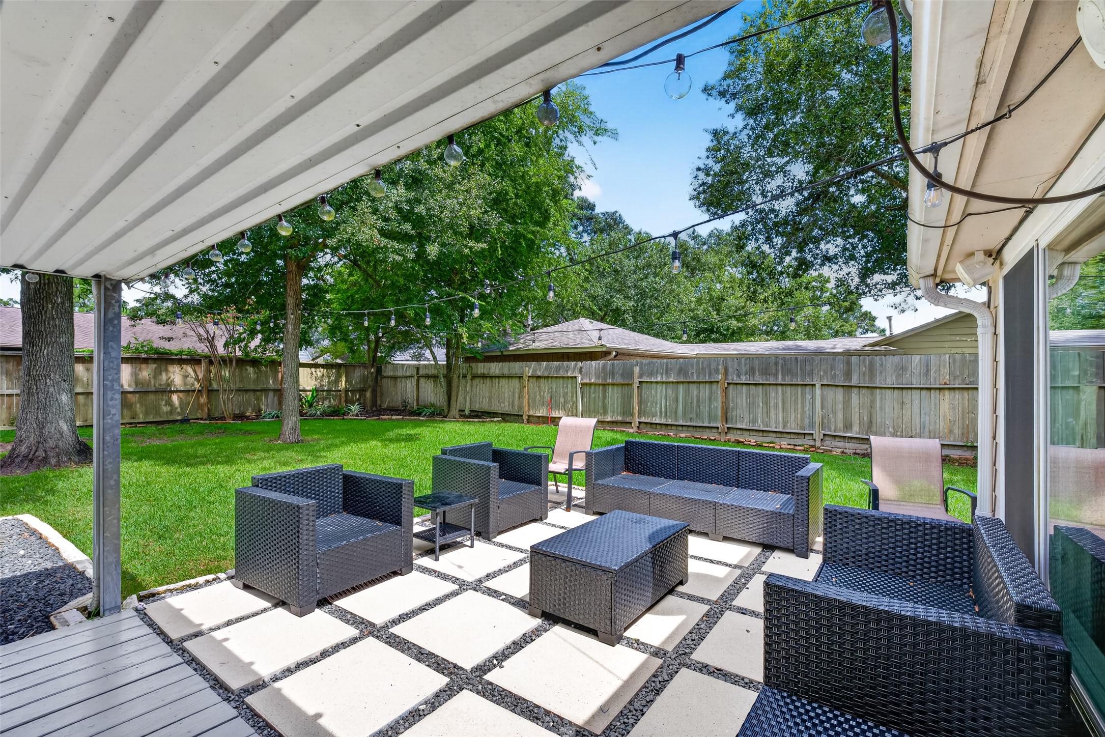 4027 Shady Springs Drive Property Photo 30