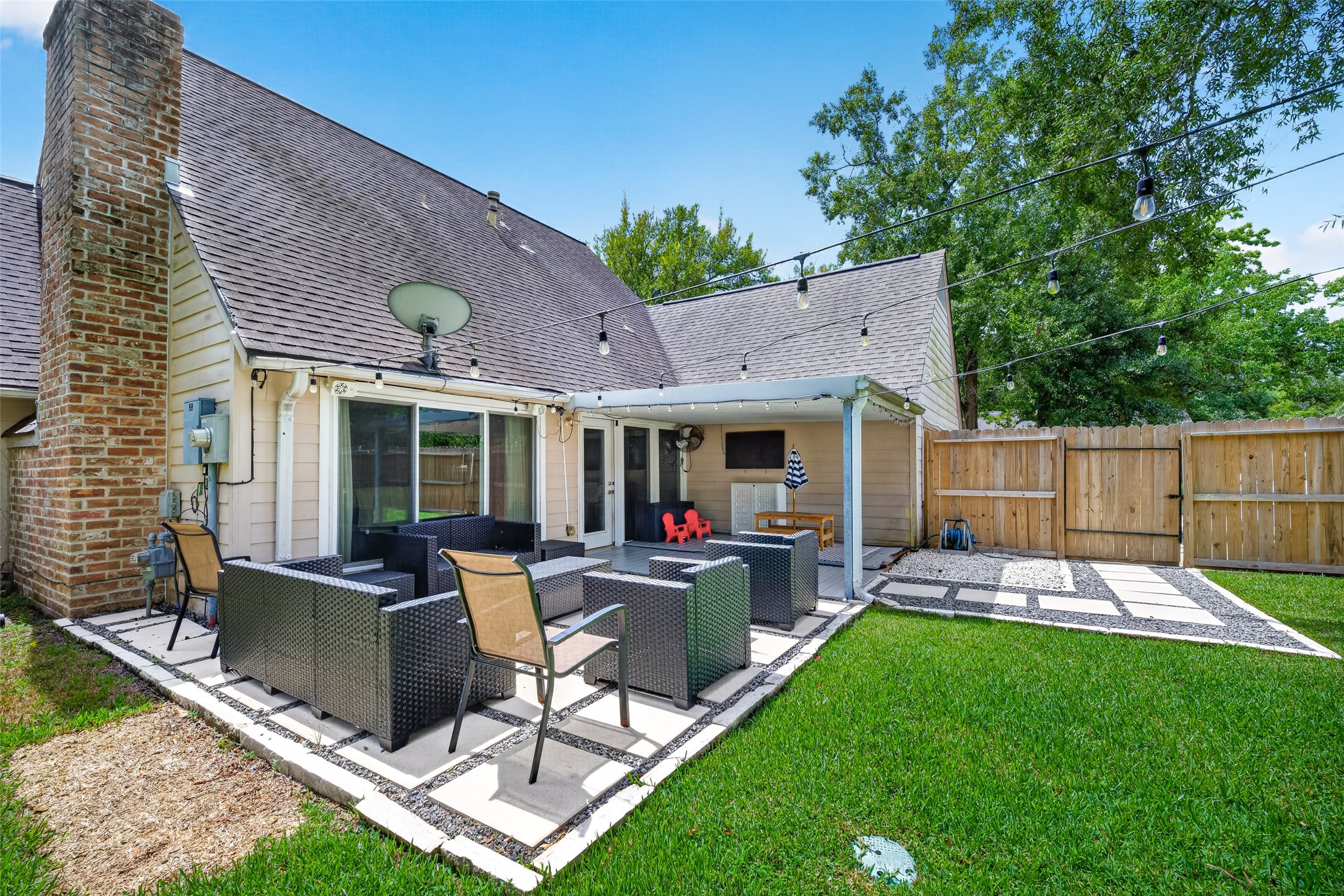 4027 Shady Springs Drive Property Photo 31
