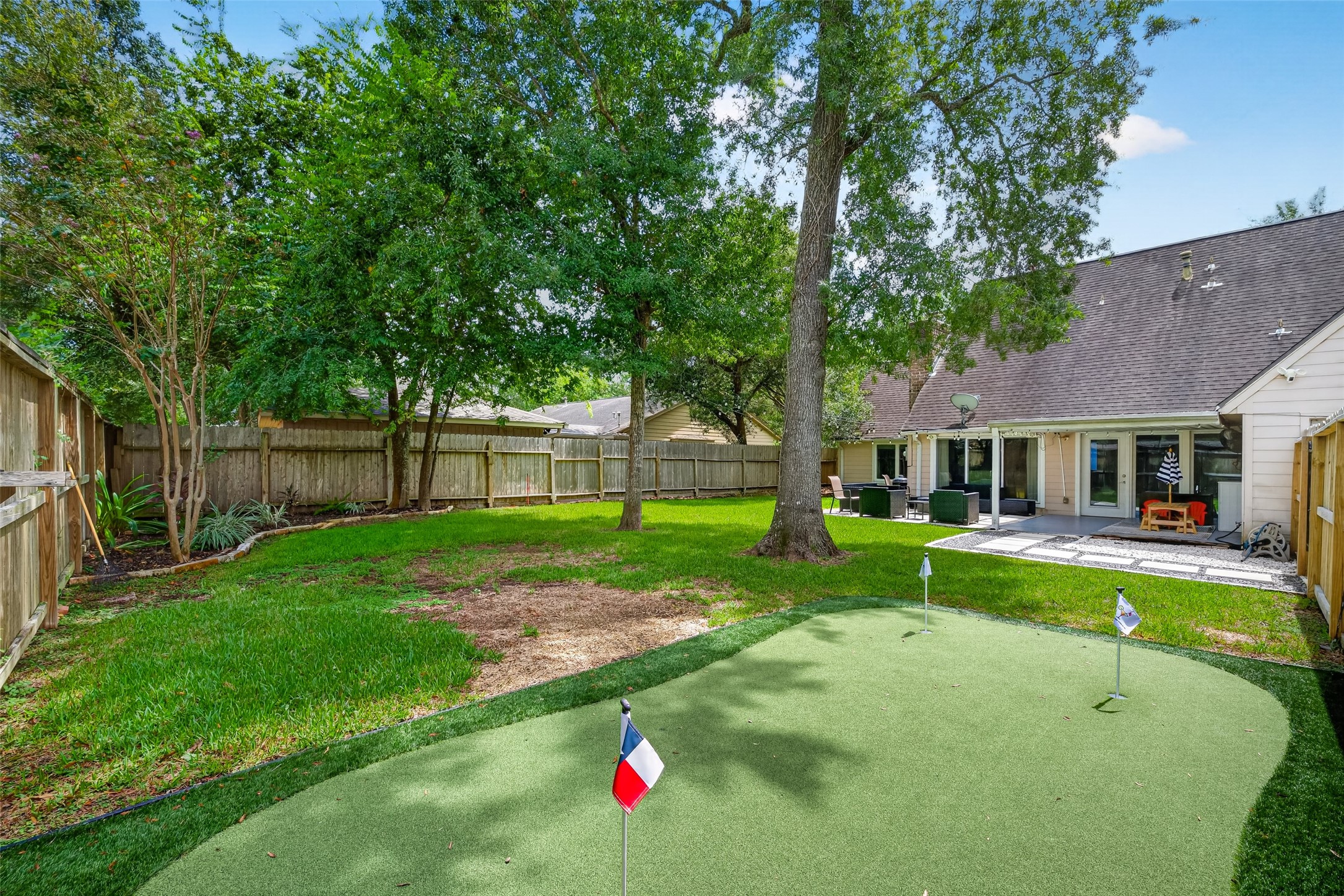 4027 Shady Springs Drive Property Photo 32