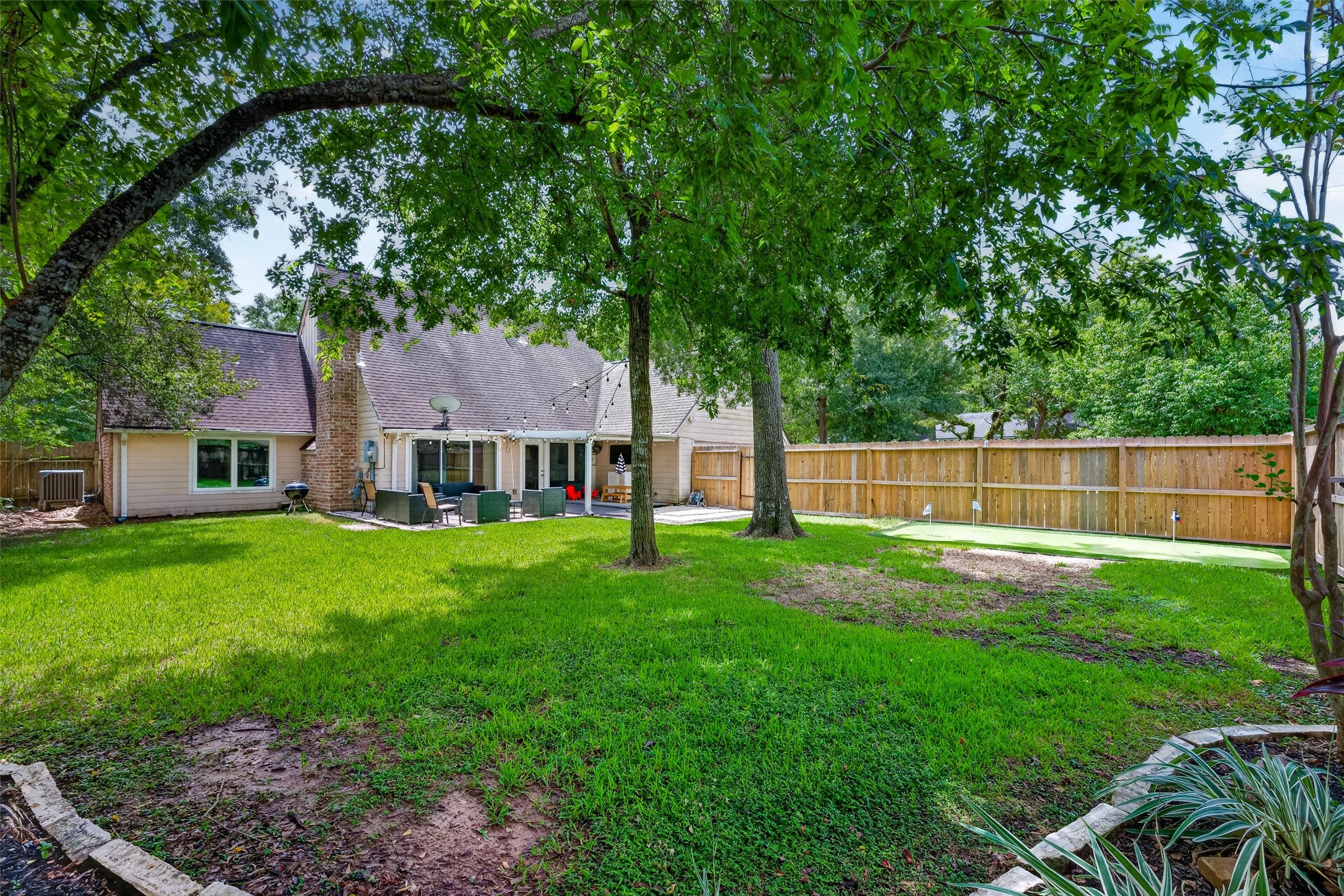 4027 Shady Springs Drive Property Photo 33