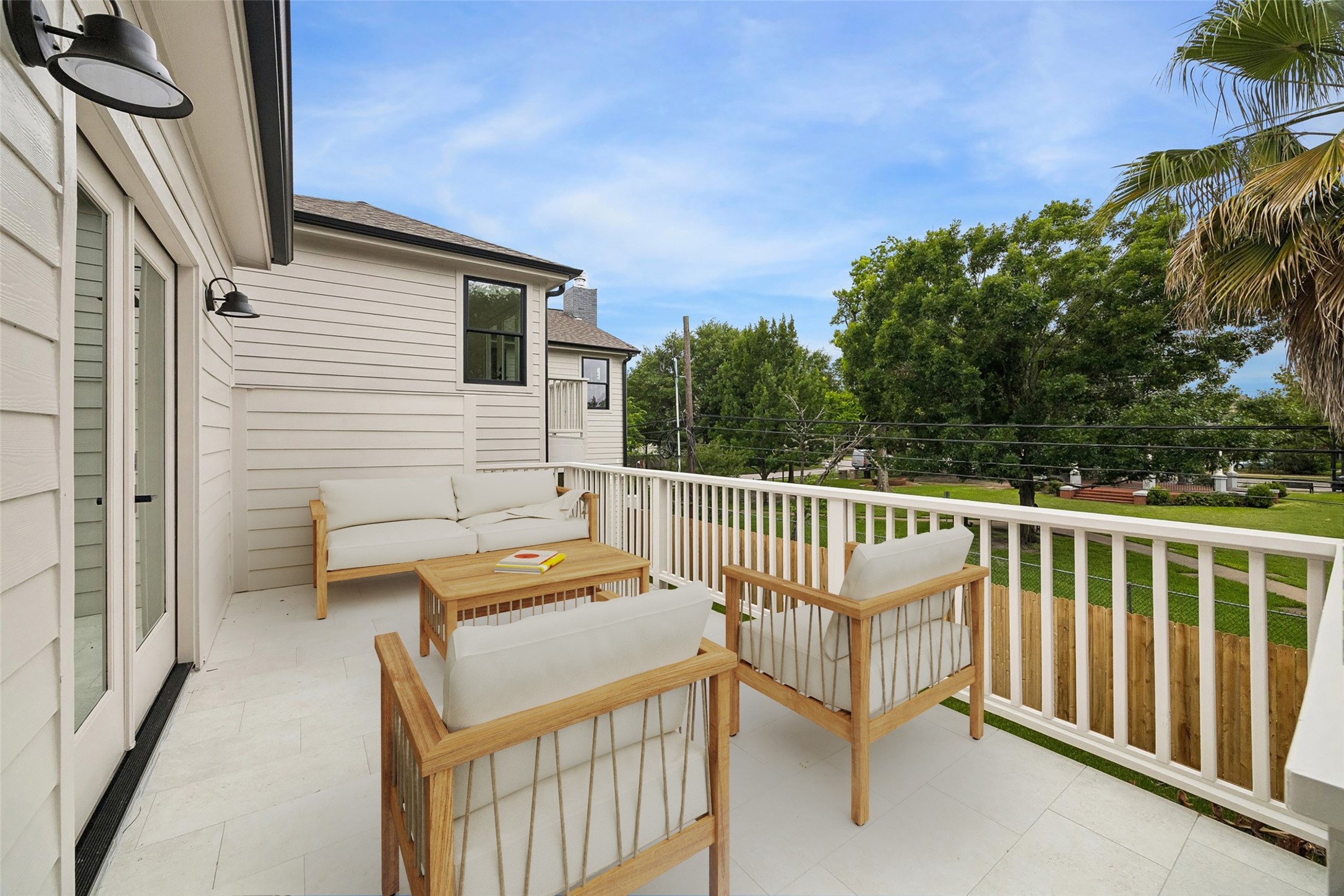 111 E 18th Street Property Photo 36