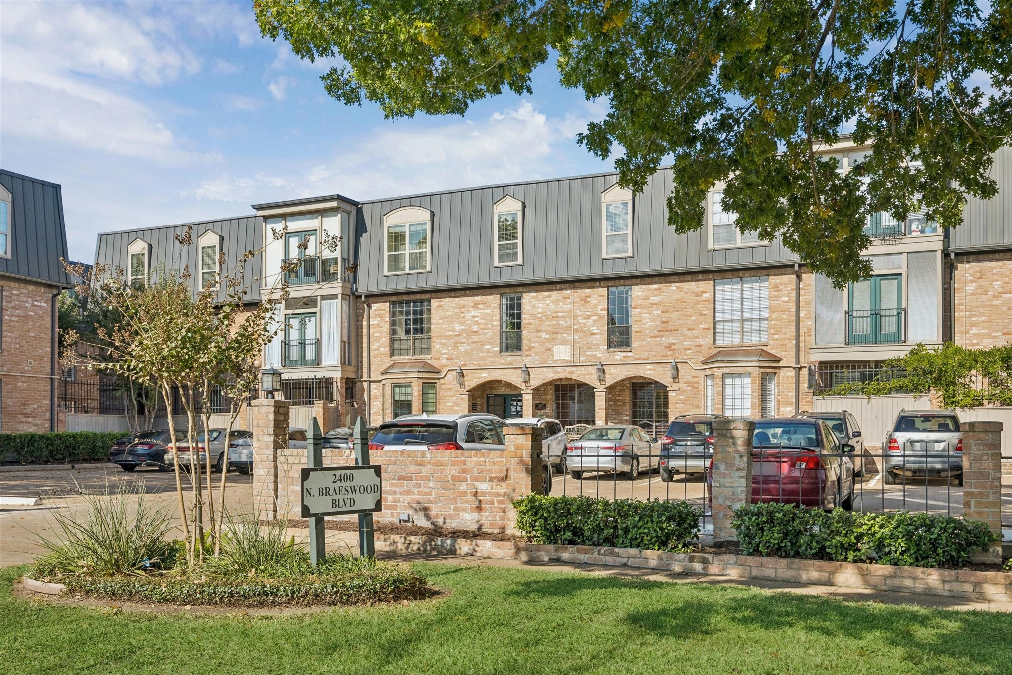 2400 N Braeswood Boulevard 301 Property Photo 19