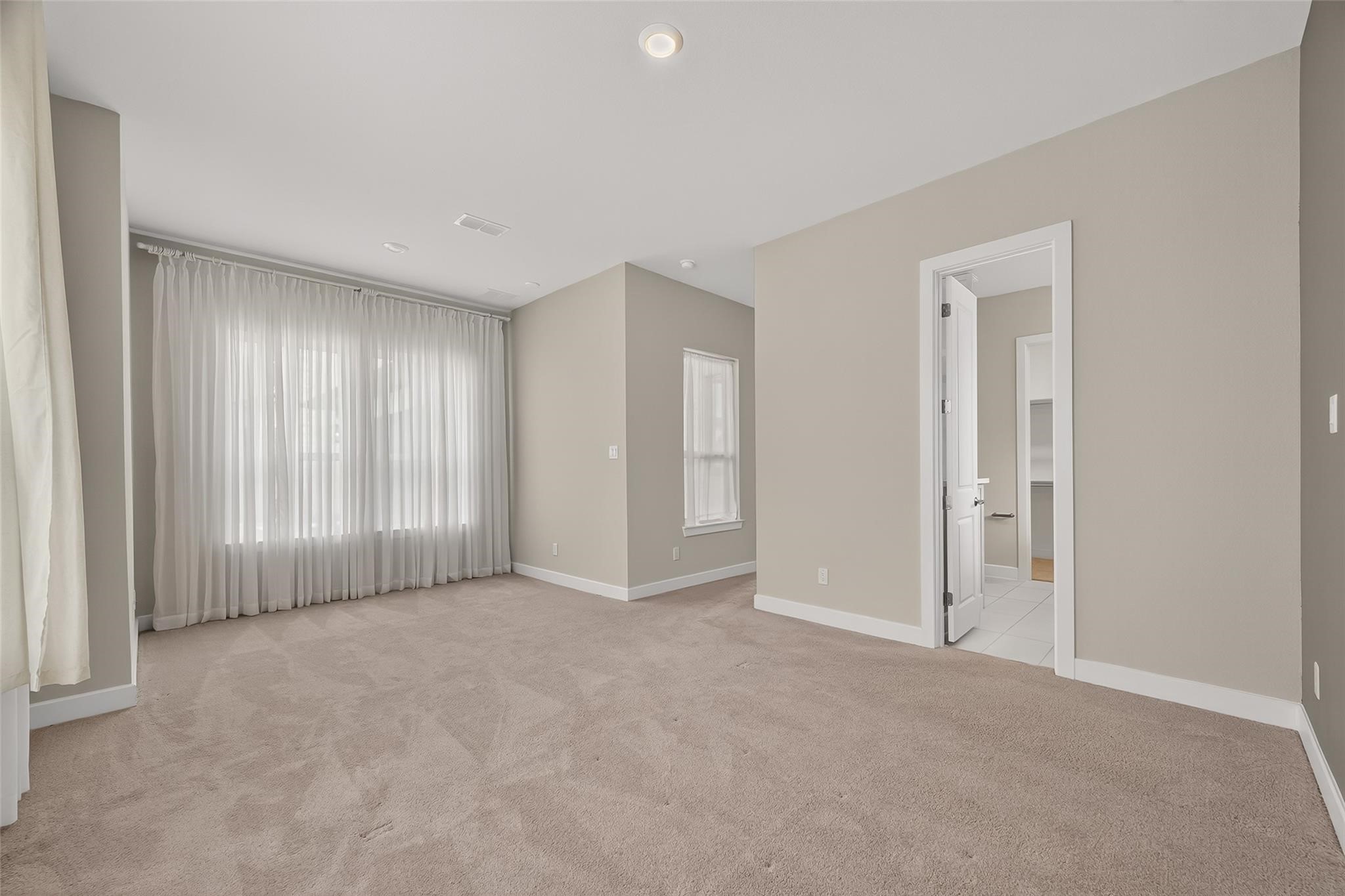 4906 Tanyard Manor Drive Property Photo 30