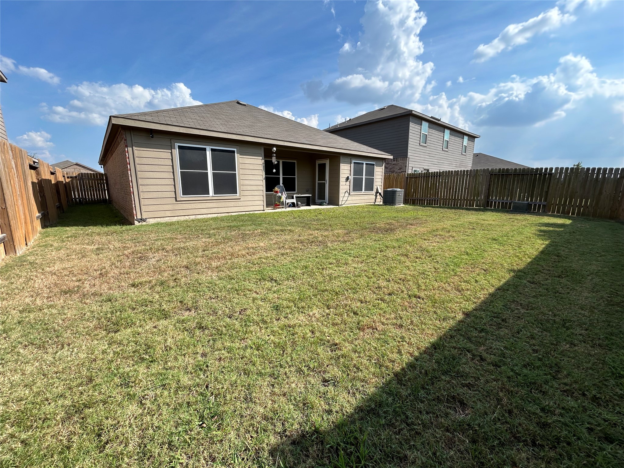 2120 Mule Ridge Drive Property Photo 5