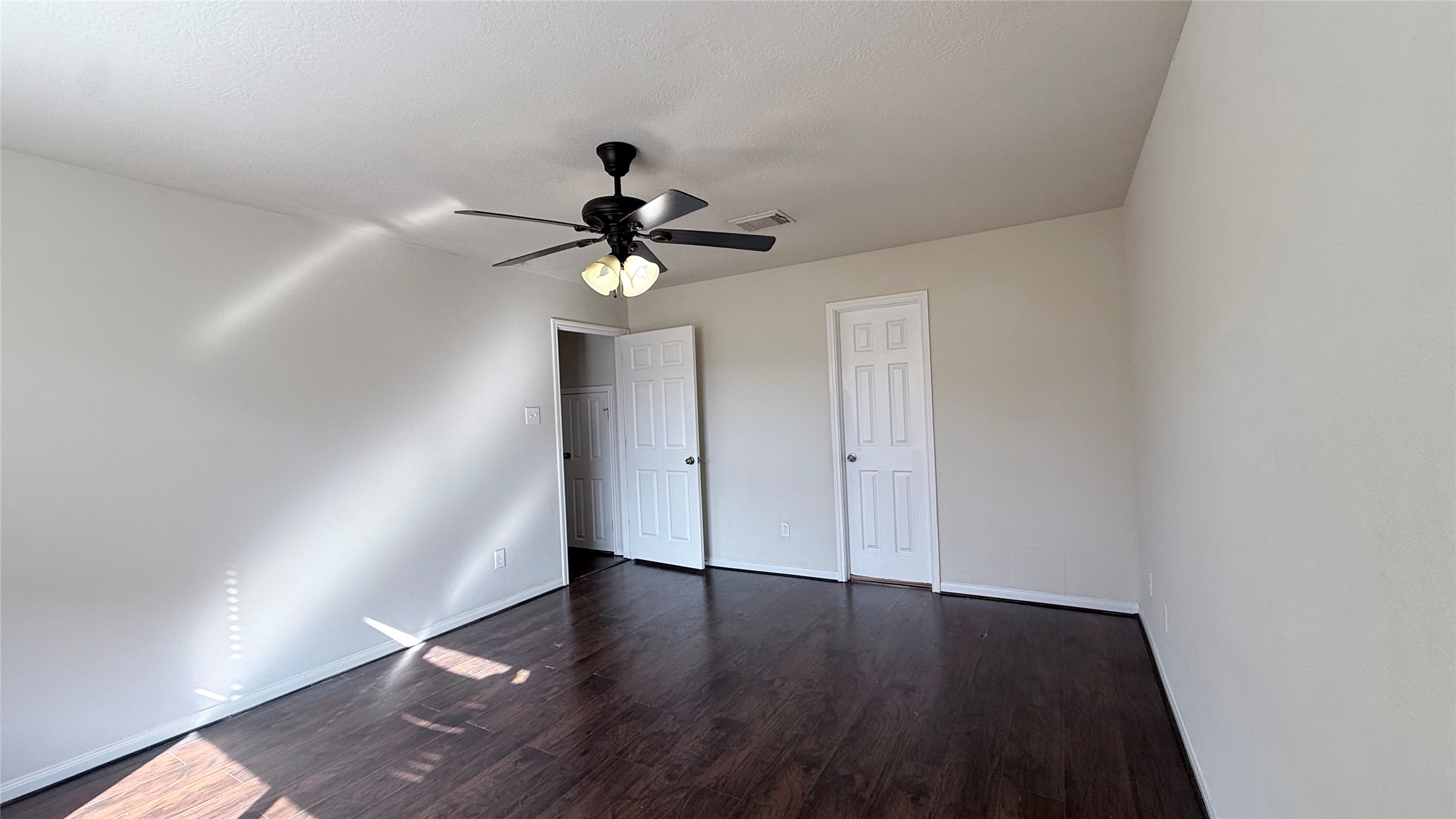 6003 Deep South Drive Property Photo 9