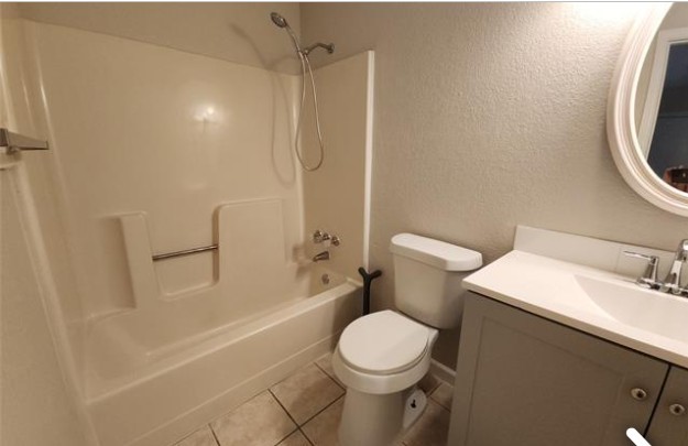 305 Meadow Court Property Photo 13