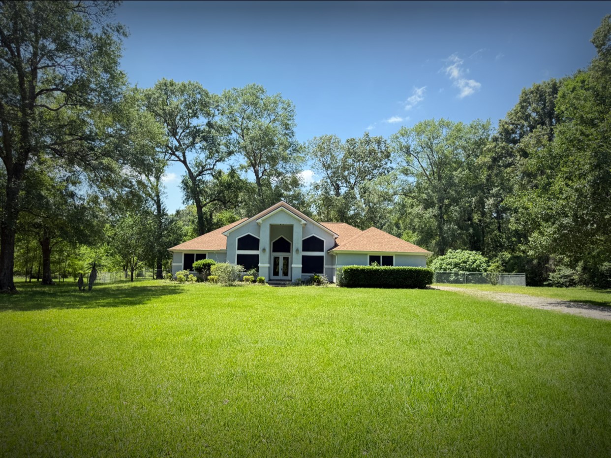17142 Mustang Lane Property Photo