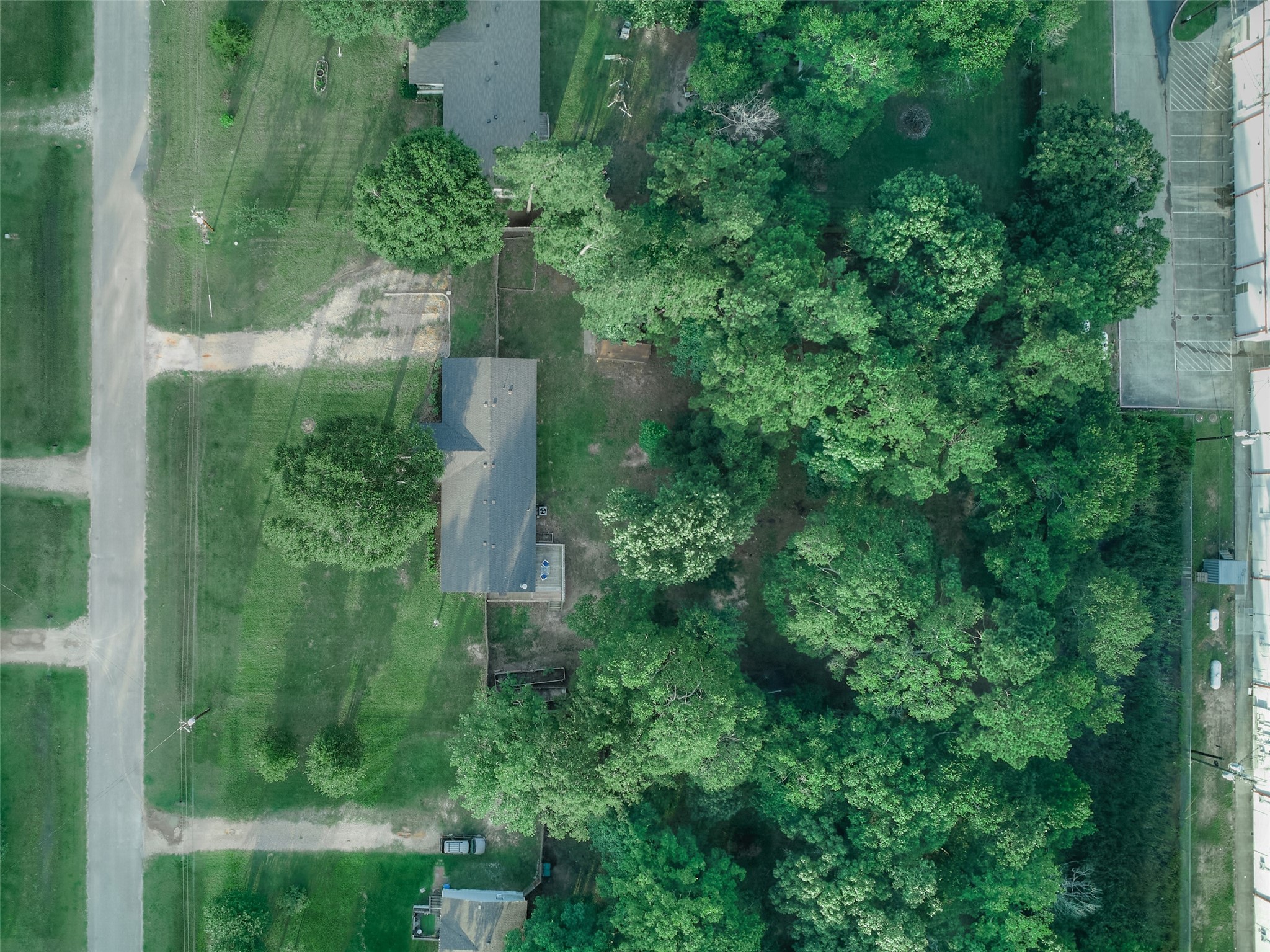 16352 Crockett Crossing Property Photo 1