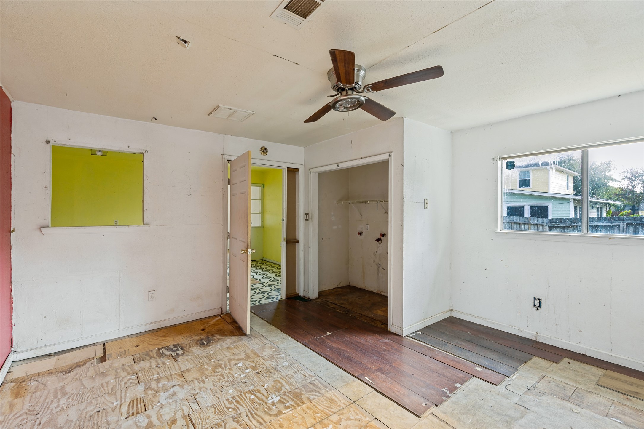 2326 Otto Street Property Photo 6