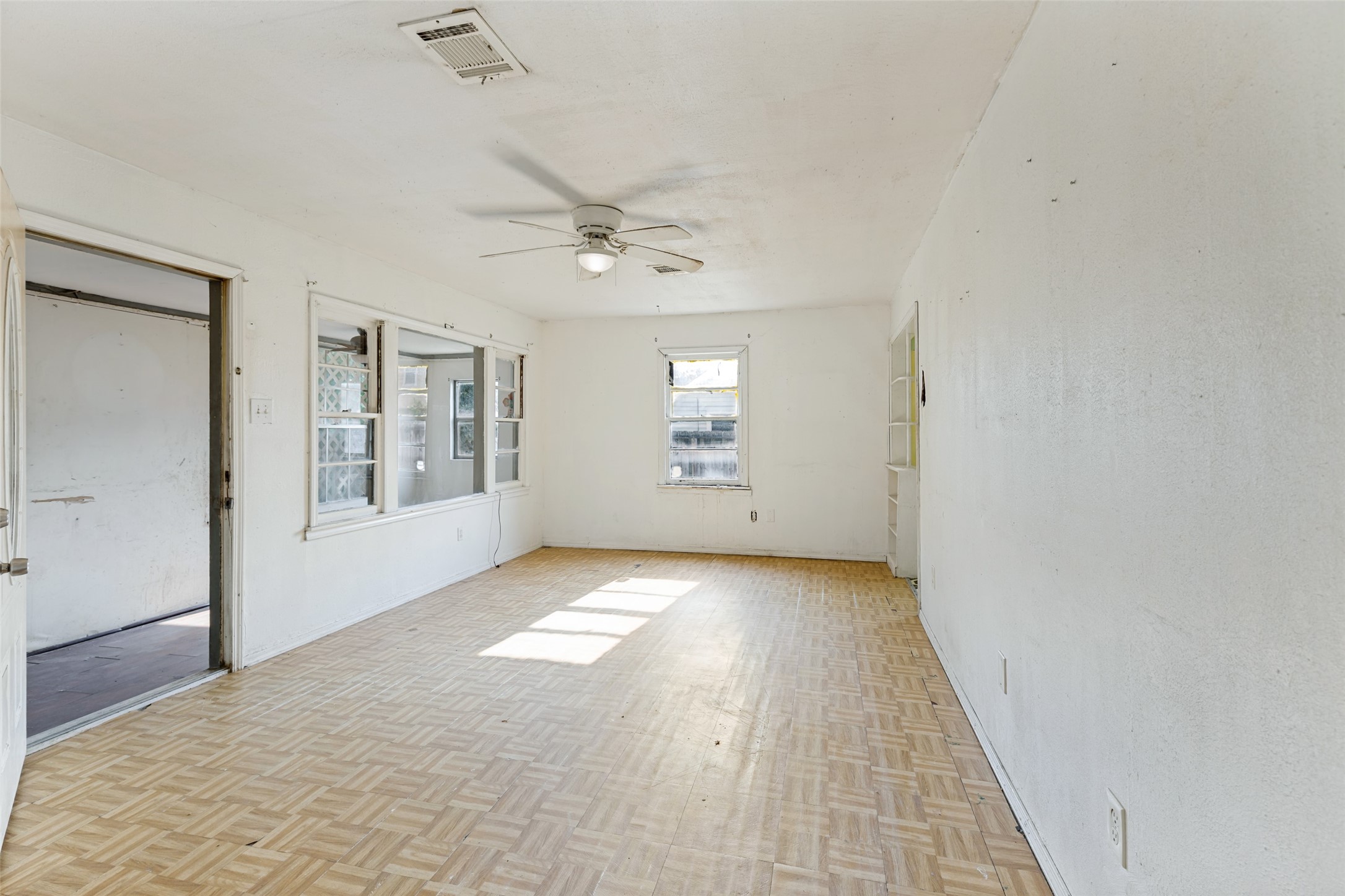 2326 Otto Street Property Photo 8