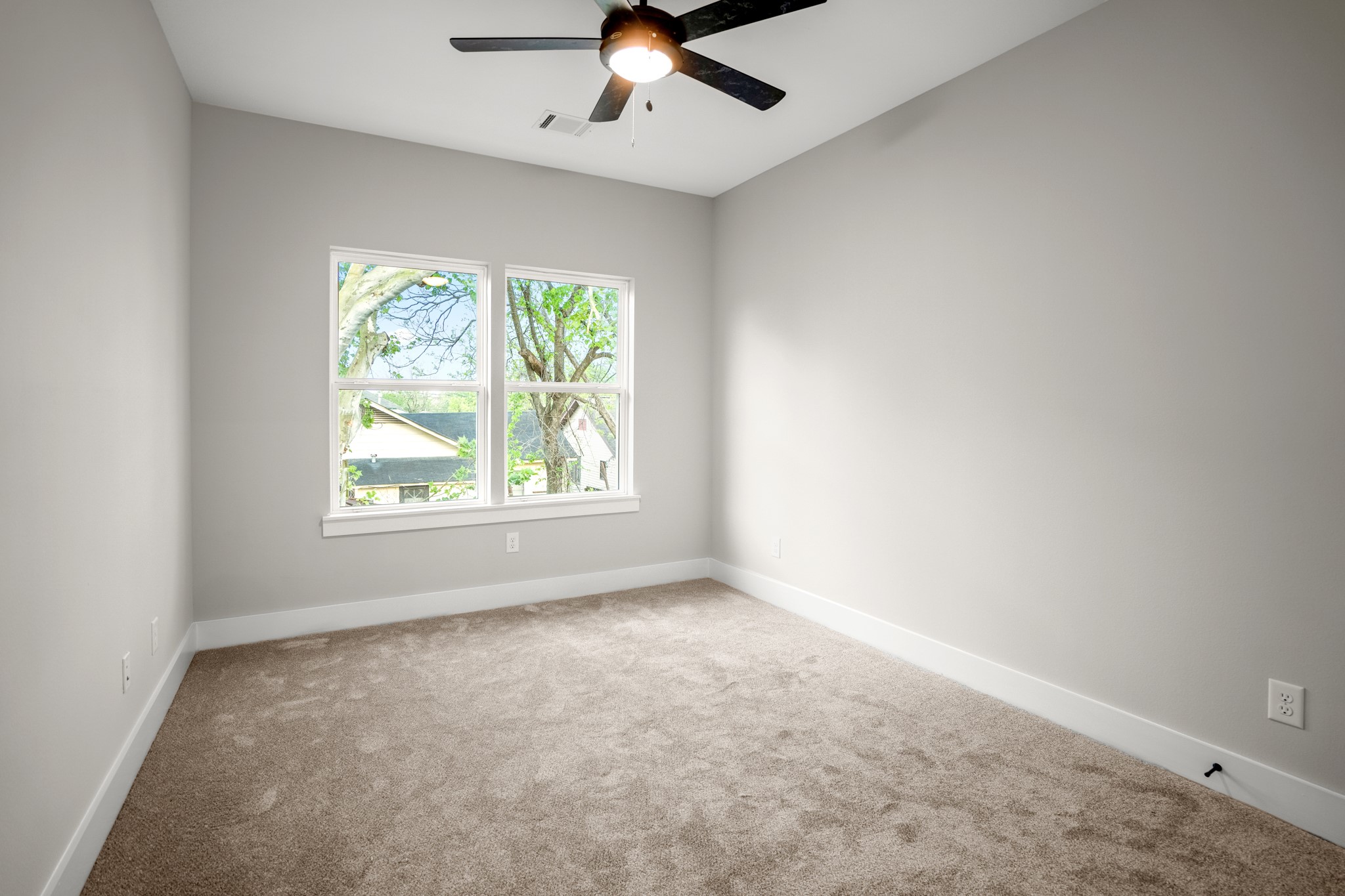 314 N Stiles Street Property Photo 33