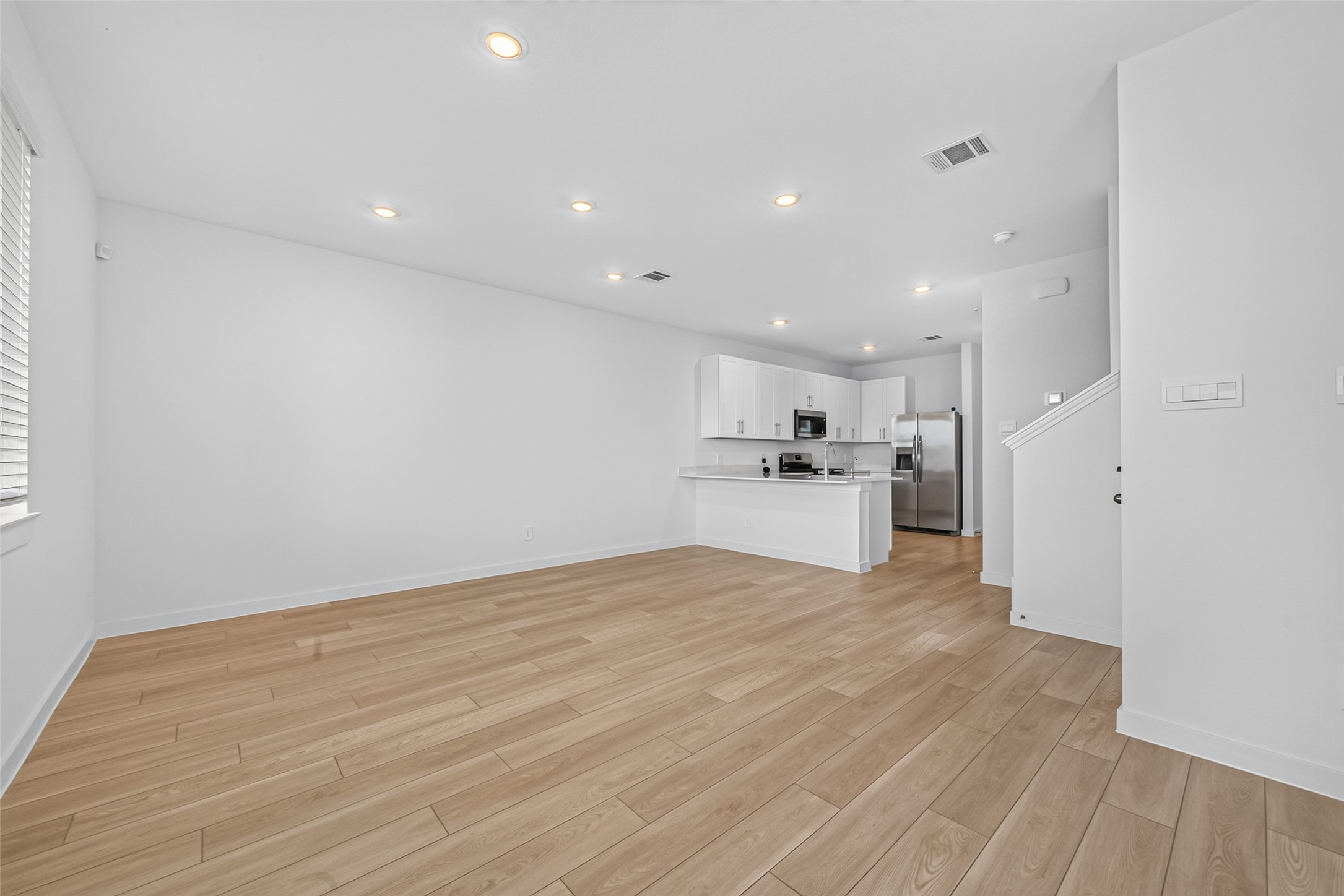 1738 Revolution Way Property Photo 8