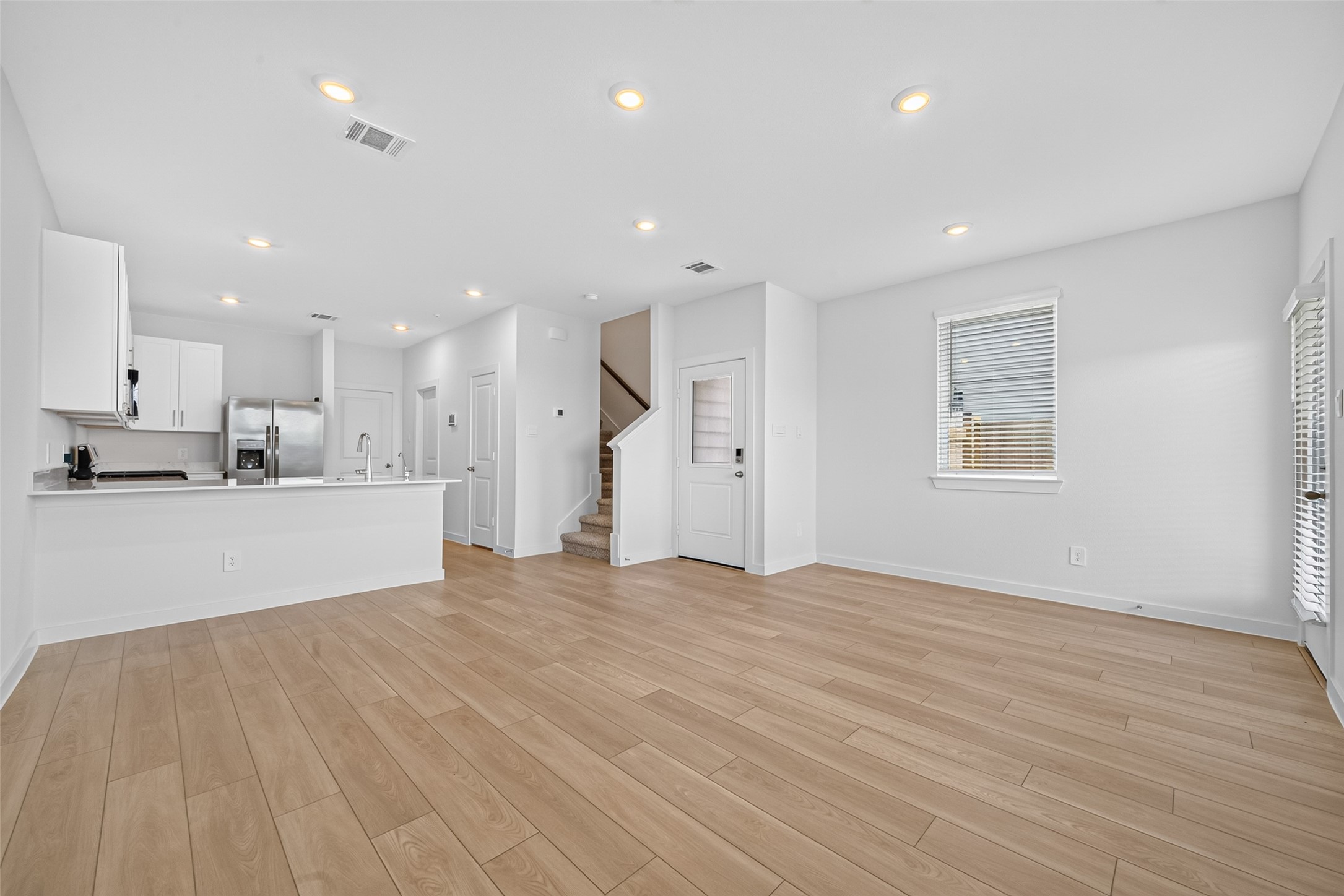 1738 Revolution Way Property Photo 12