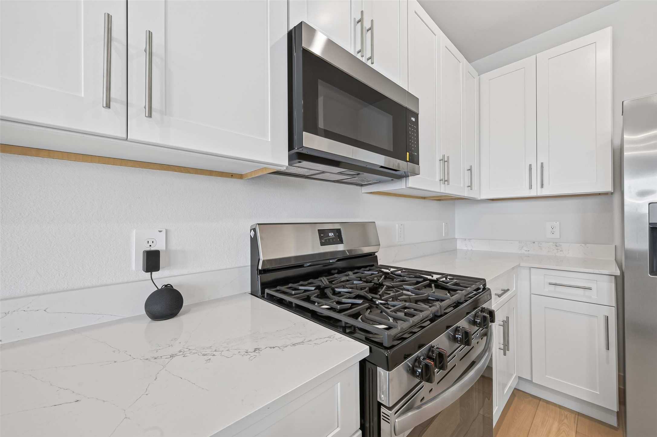 1738 Revolution Way Property Photo 19