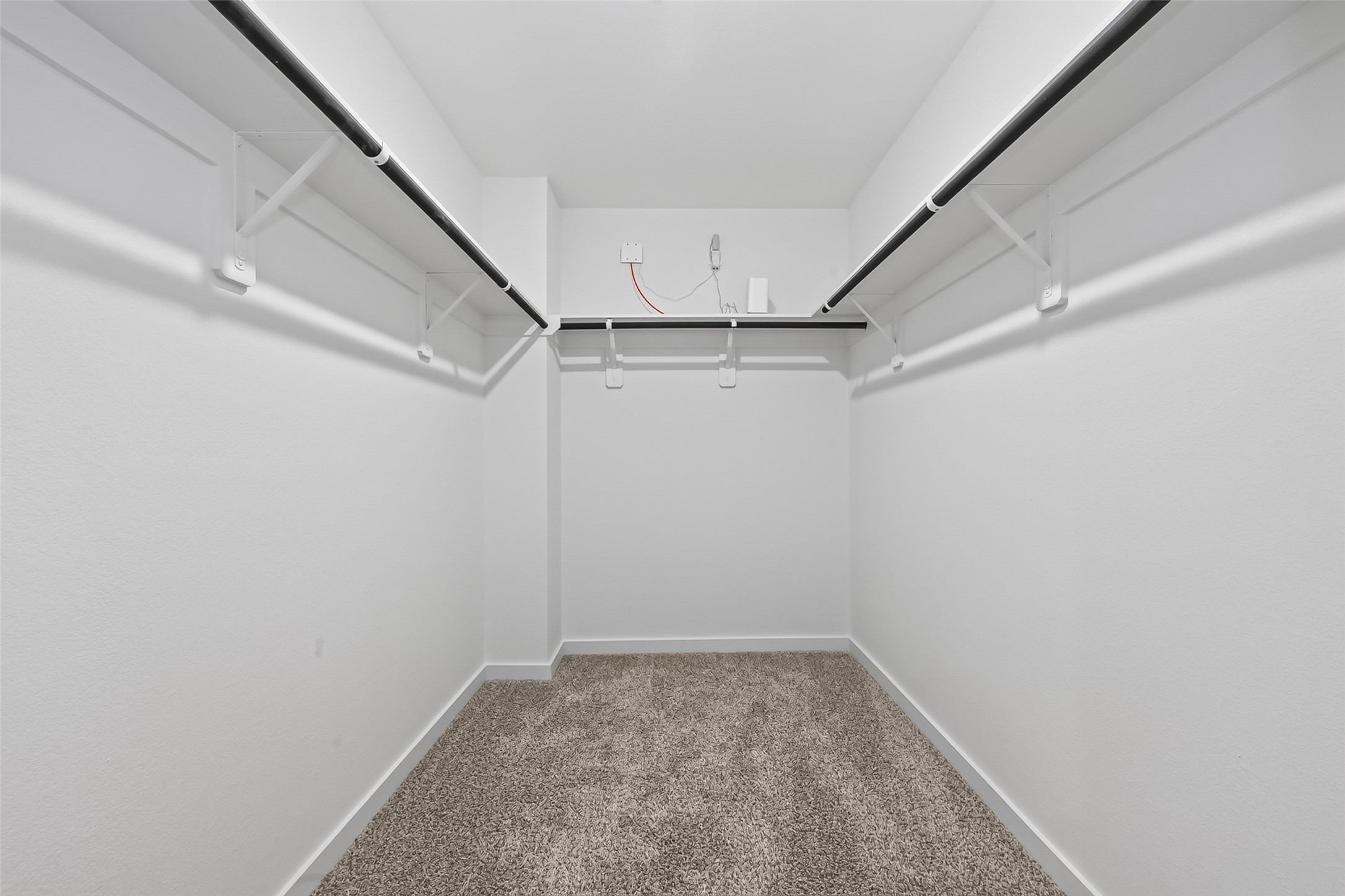 1738 Revolution Way Property Photo 33