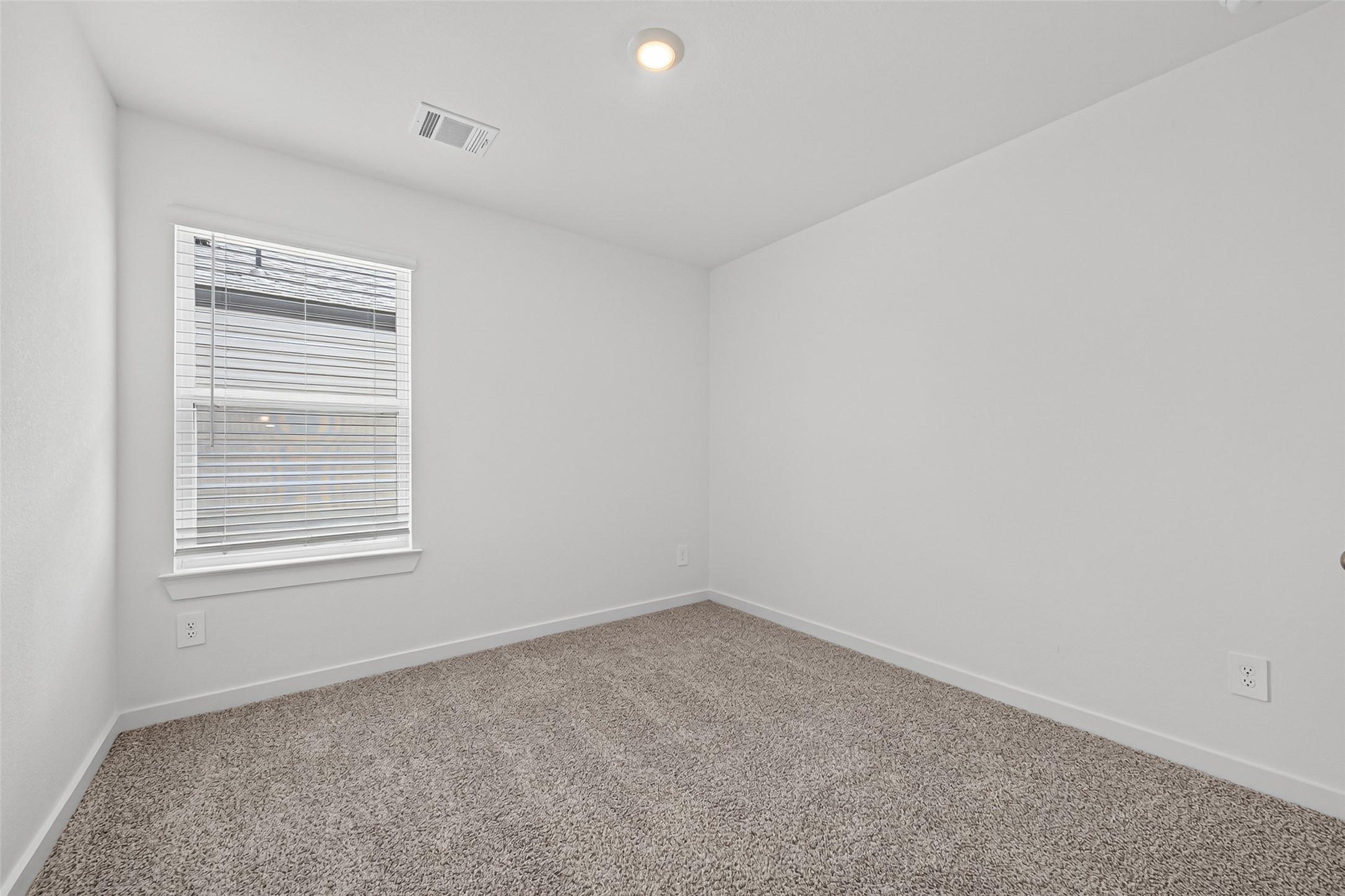 1738 Revolution Way Property Photo 39
