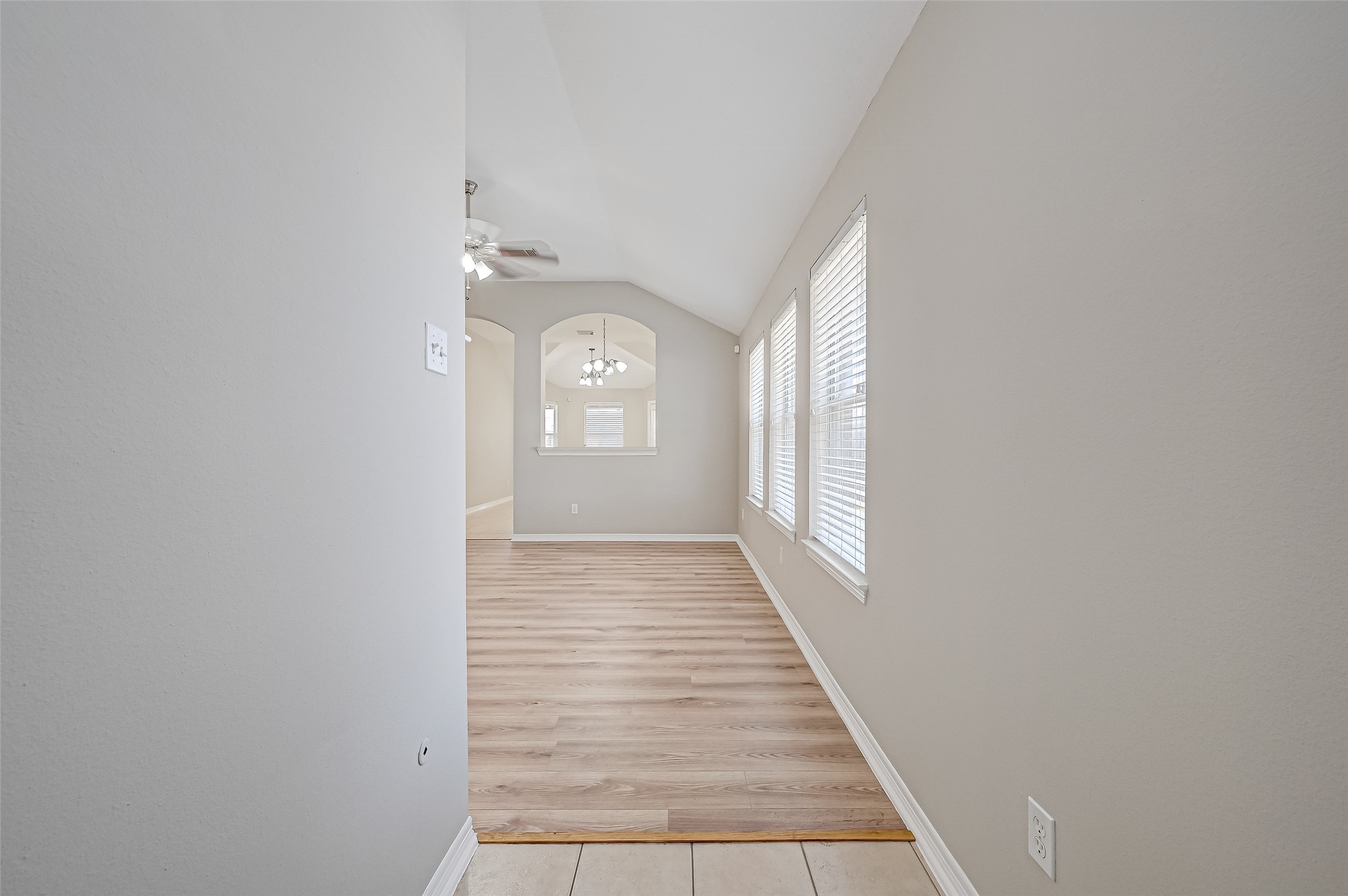 5602 Eagle Sky Boulevard Property Photo 11