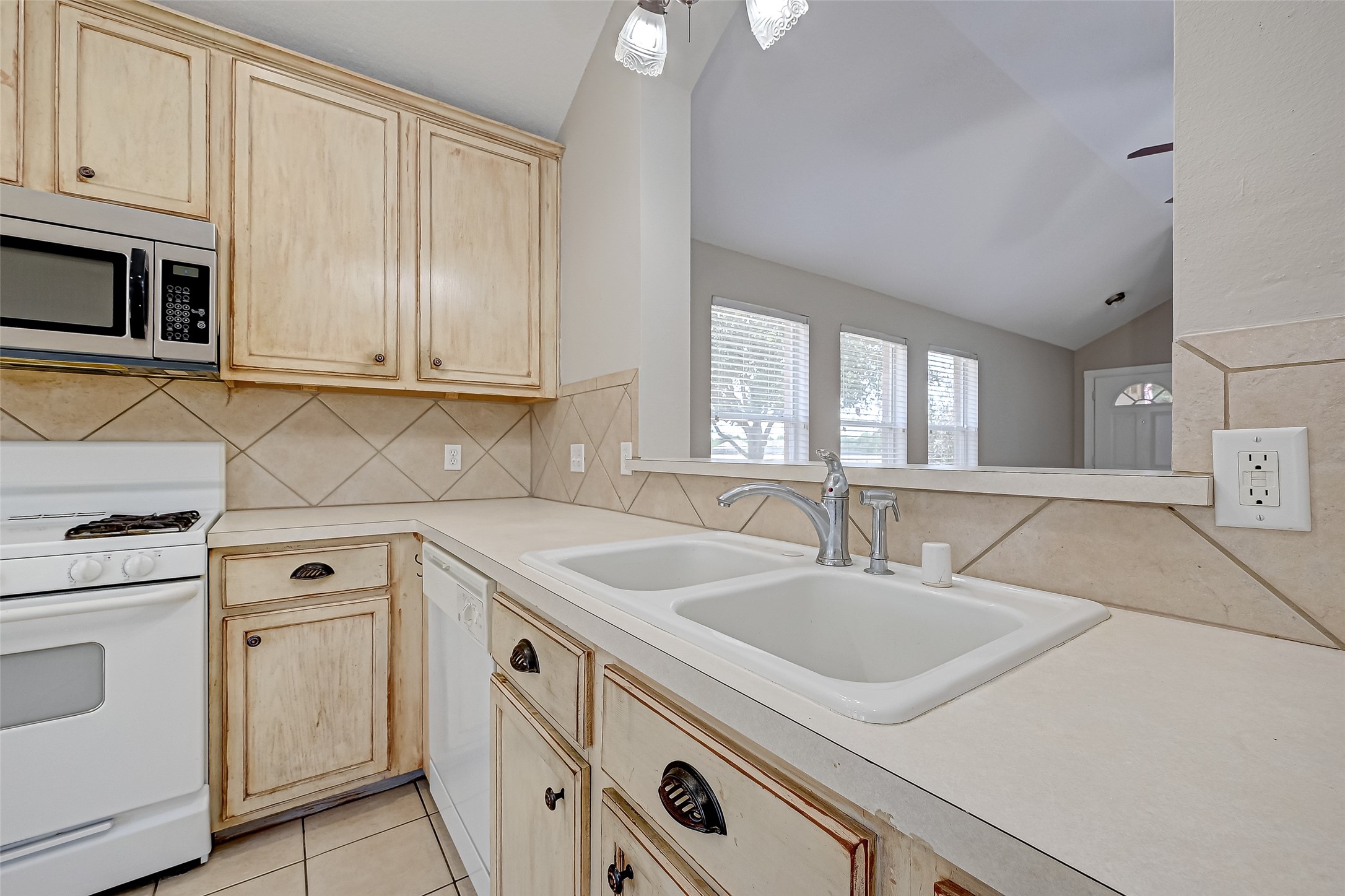 5602 Eagle Sky Boulevard Property Photo 20