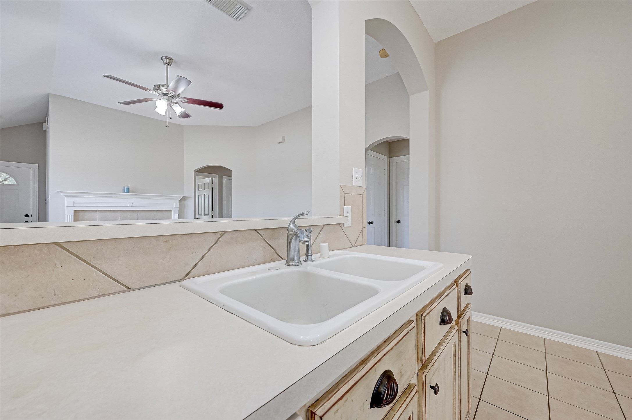 5602 Eagle Sky Boulevard Property Photo 21