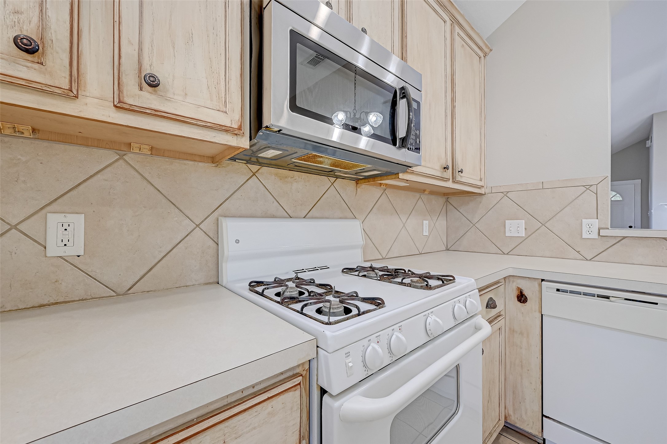 5602 Eagle Sky Boulevard Property Photo 23