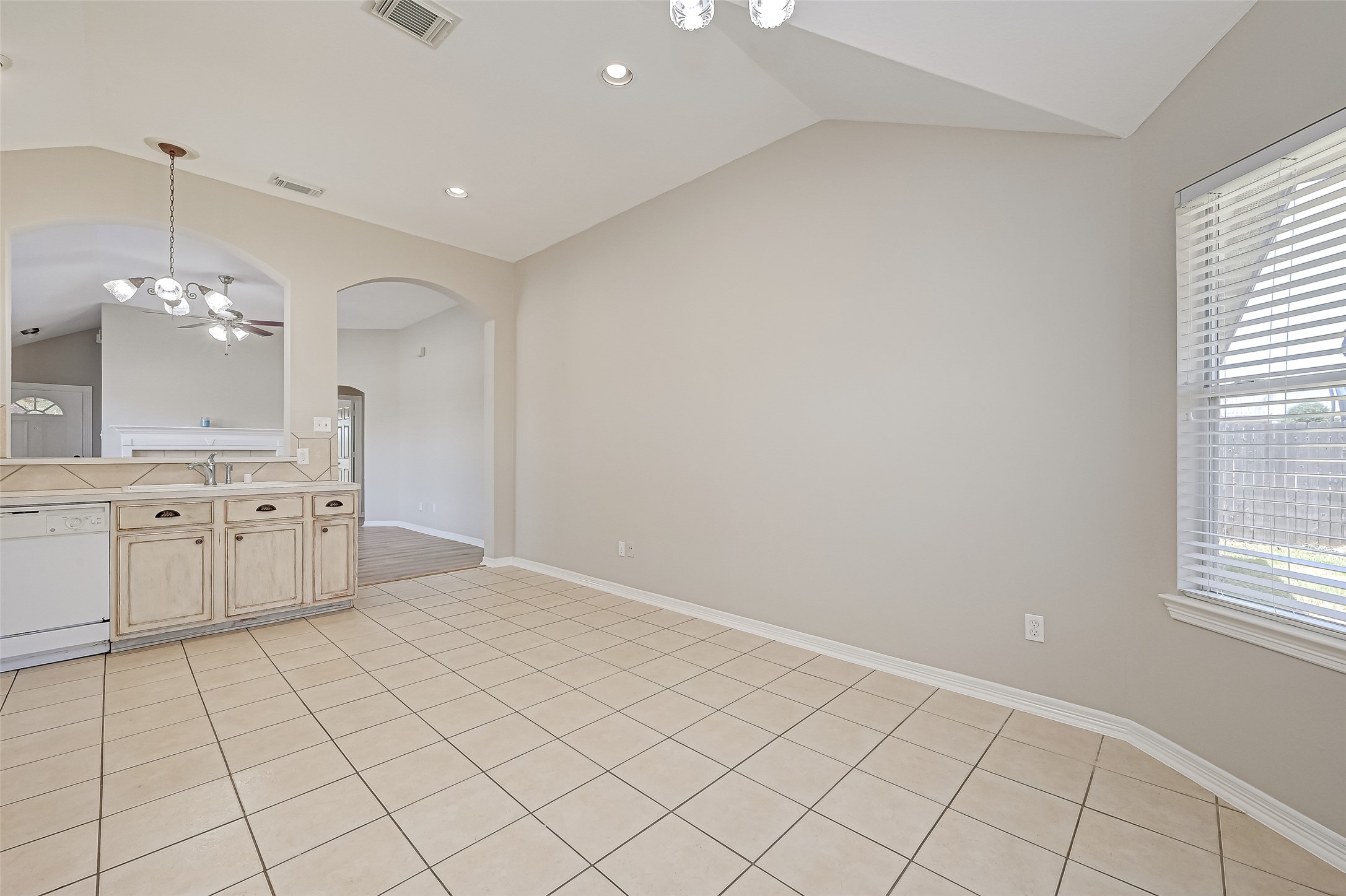 5602 Eagle Sky Boulevard Property Photo 25