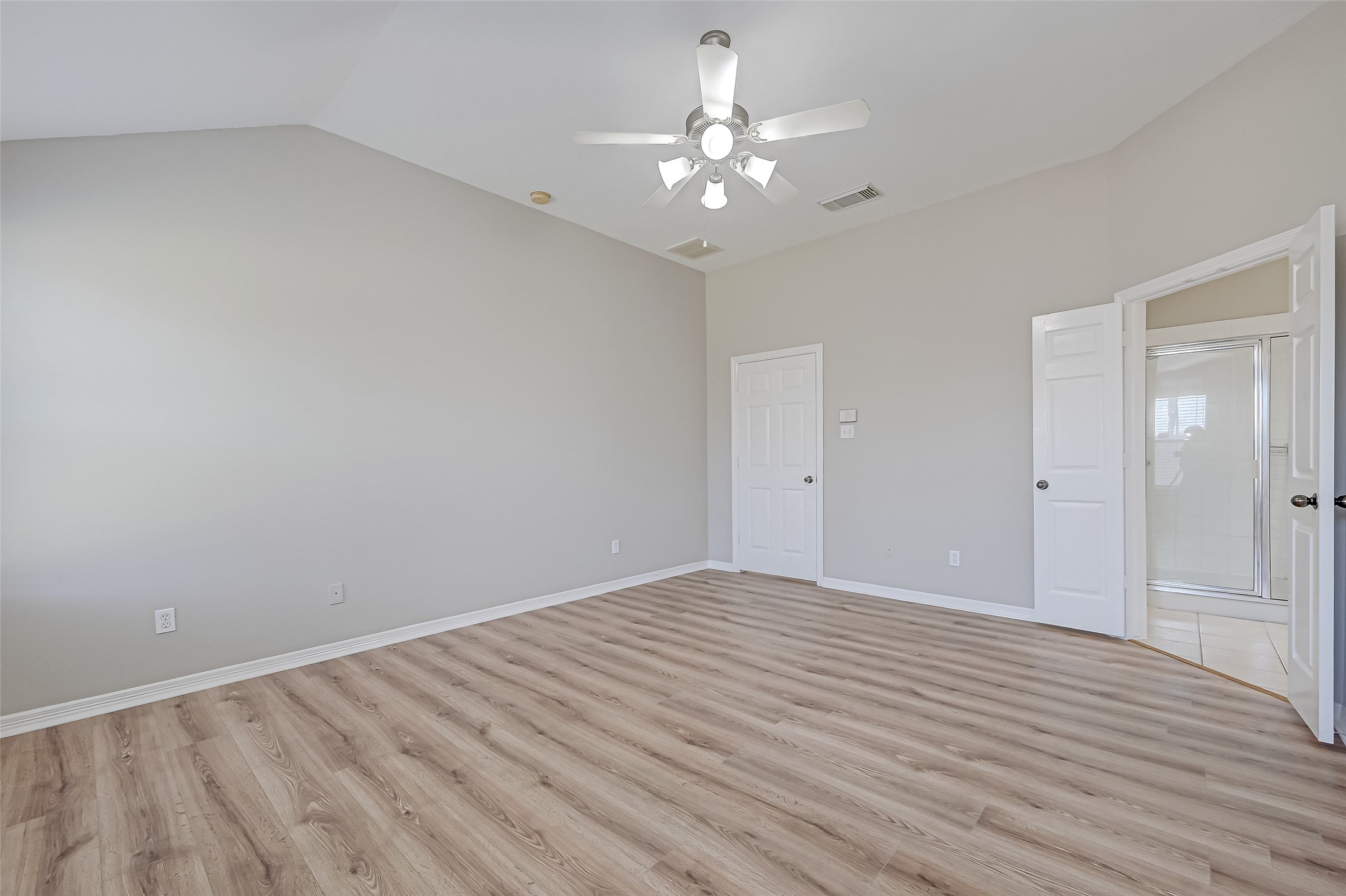 5602 Eagle Sky Boulevard Property Photo 32