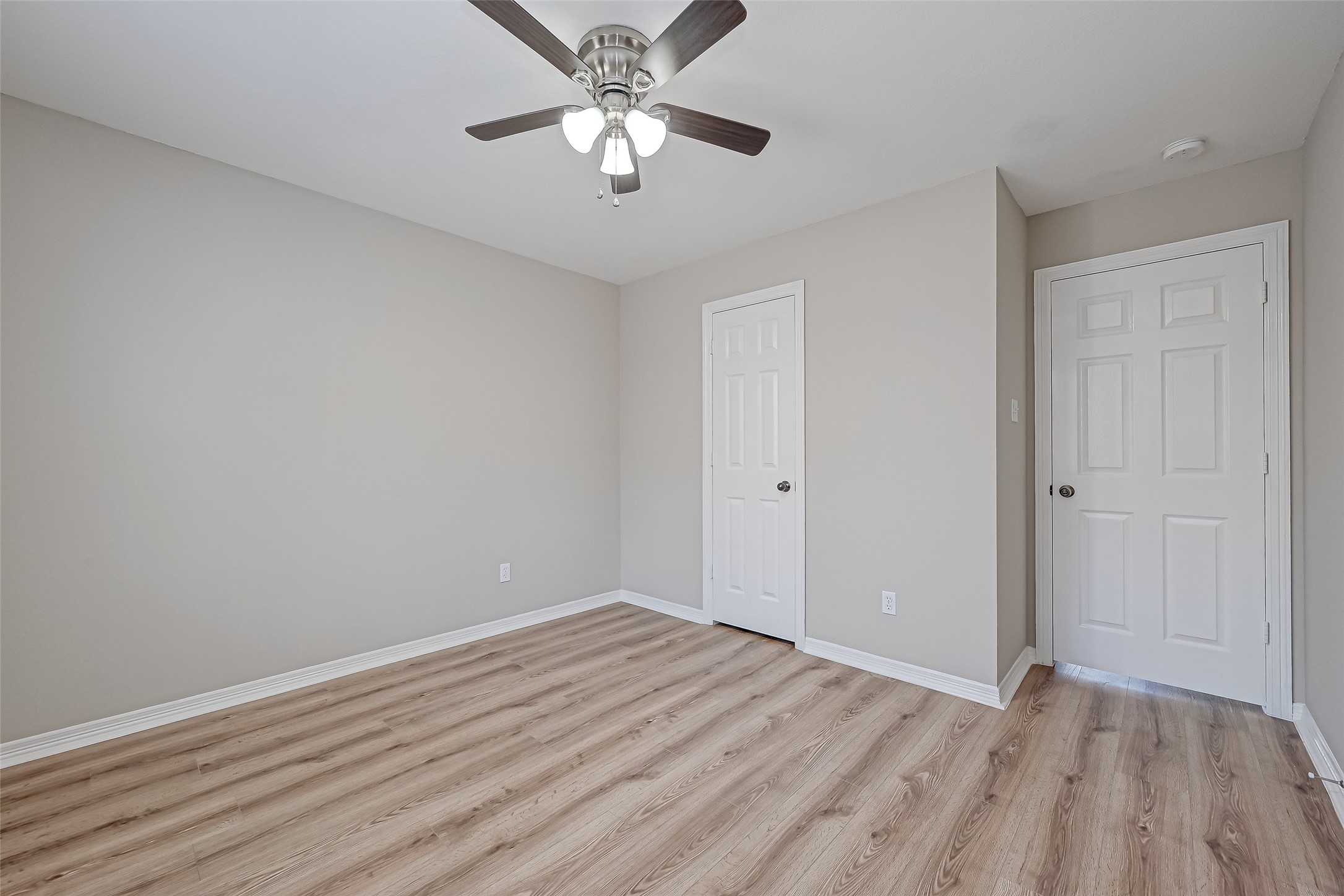 5602 Eagle Sky Boulevard Property Photo 45