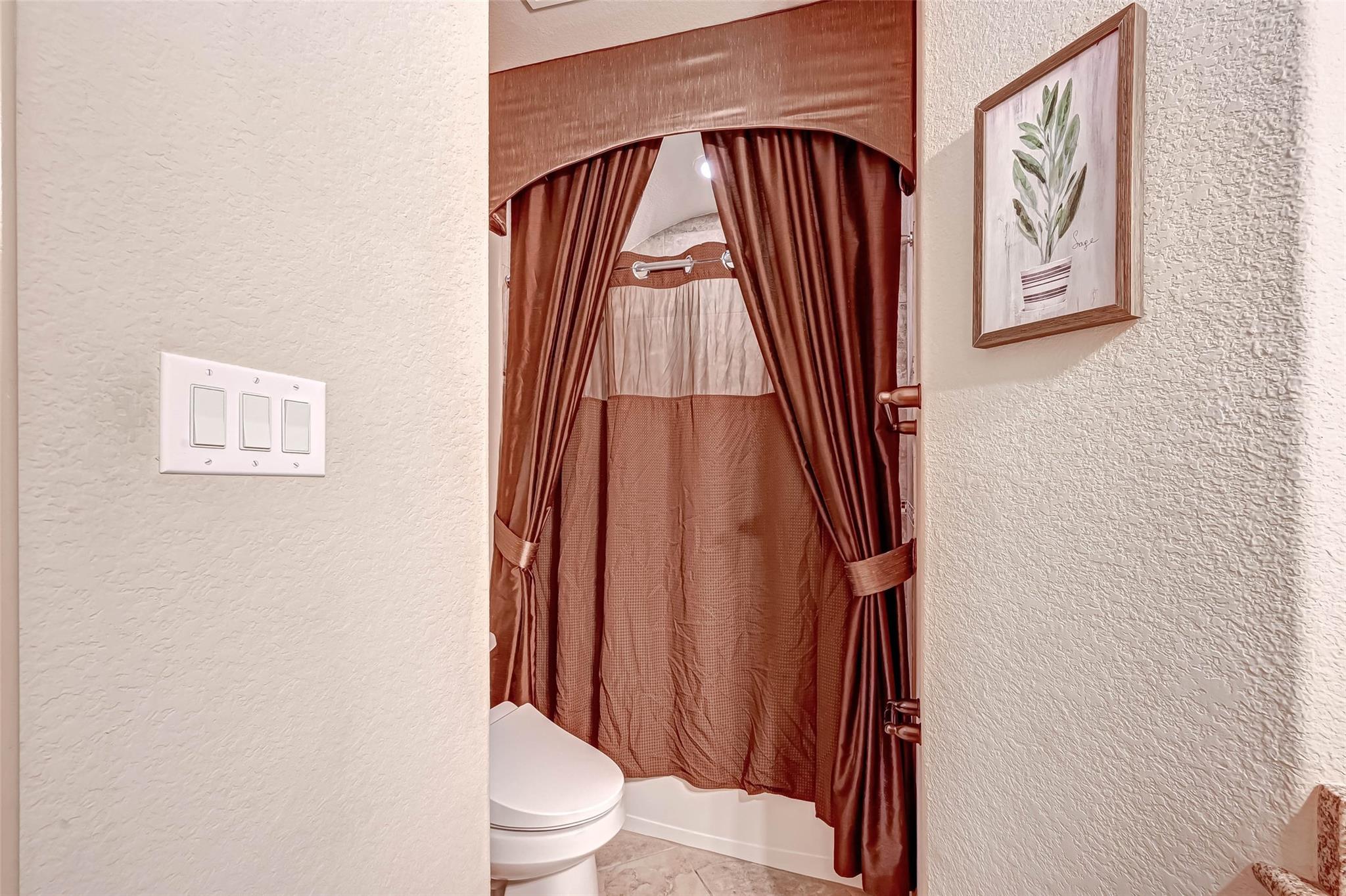 24203 Peralta Glen Lane Property Photo 27