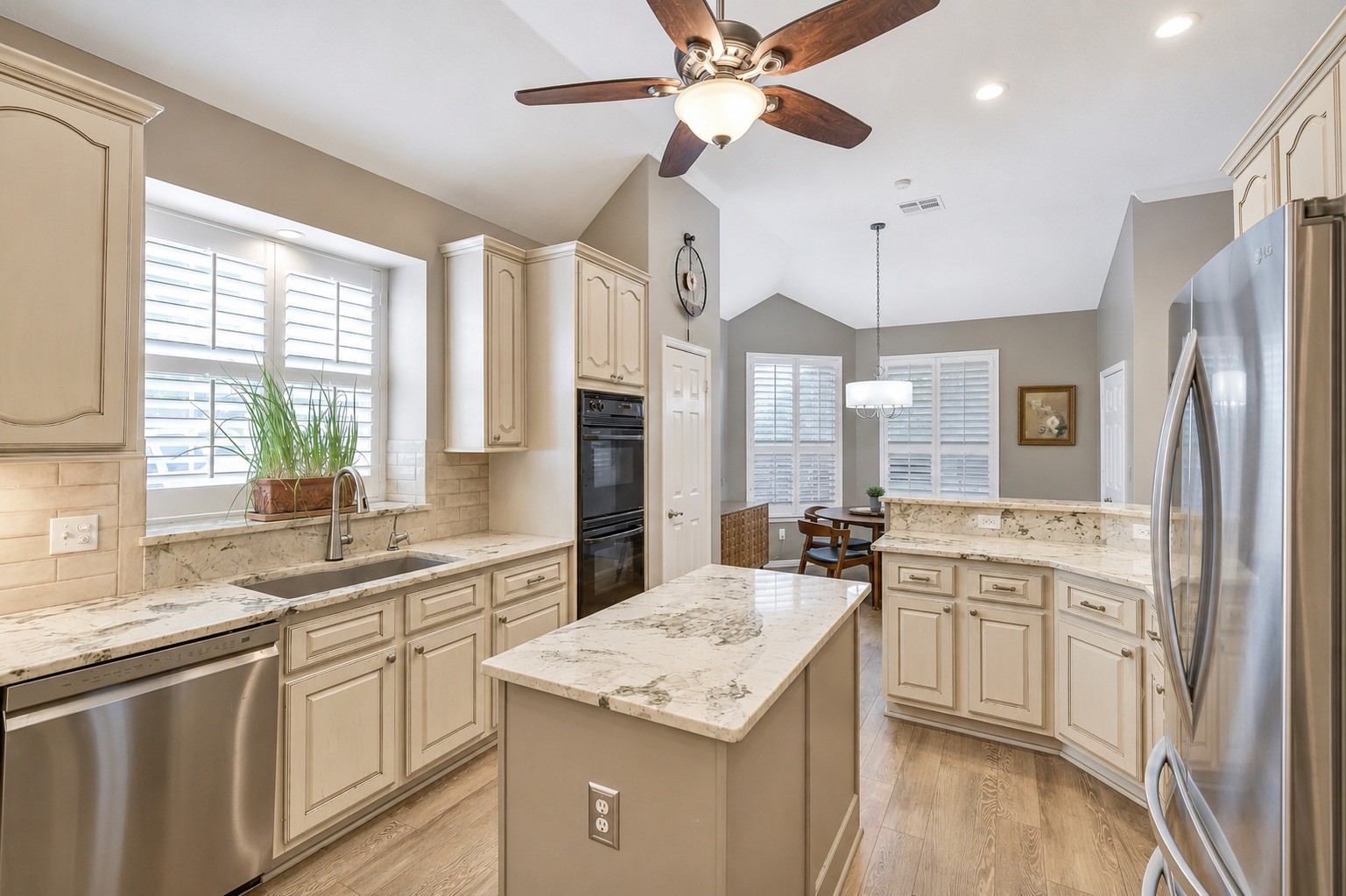 20407 Sagecombe Court Property Photo 17