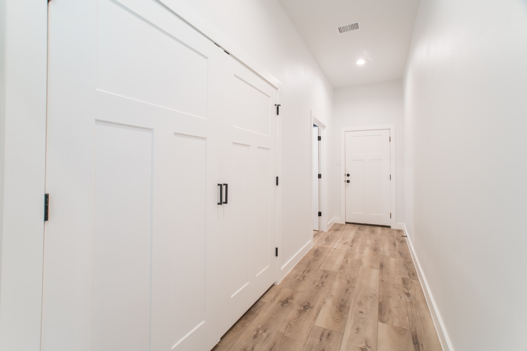 5 W Forest Court Property Photo 28
