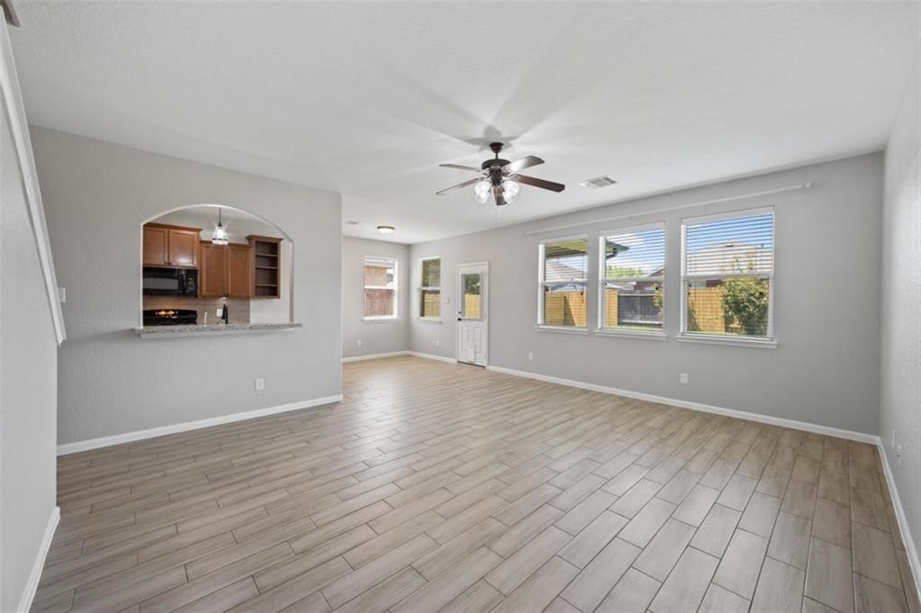 22438 Toronado Ridge Lane Property Photo 8