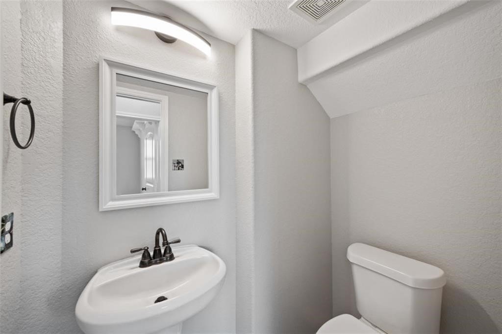 22438 Toronado Ridge Lane Property Photo 9