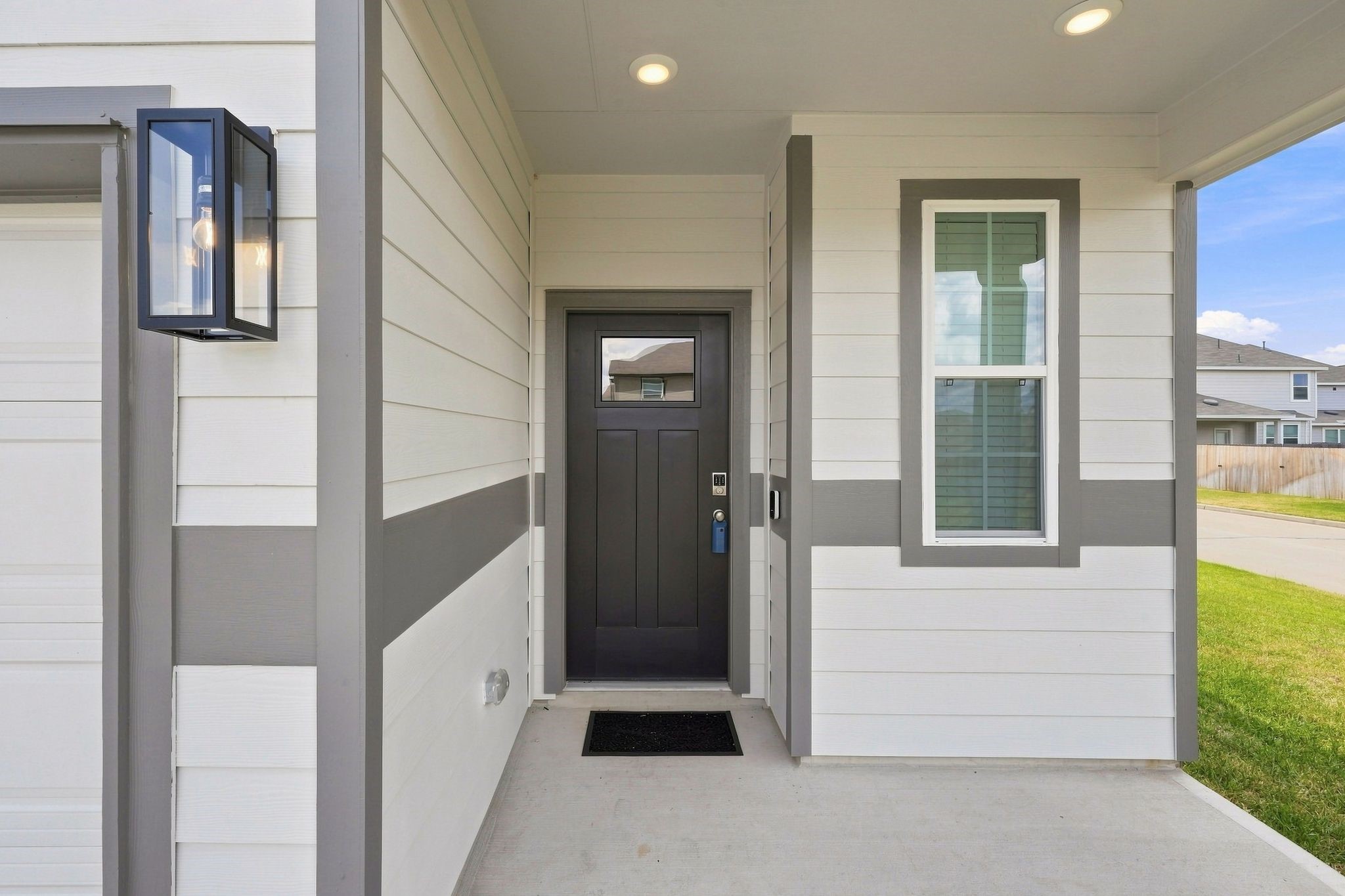 1360 Mount Blanc Path Property Photo 4