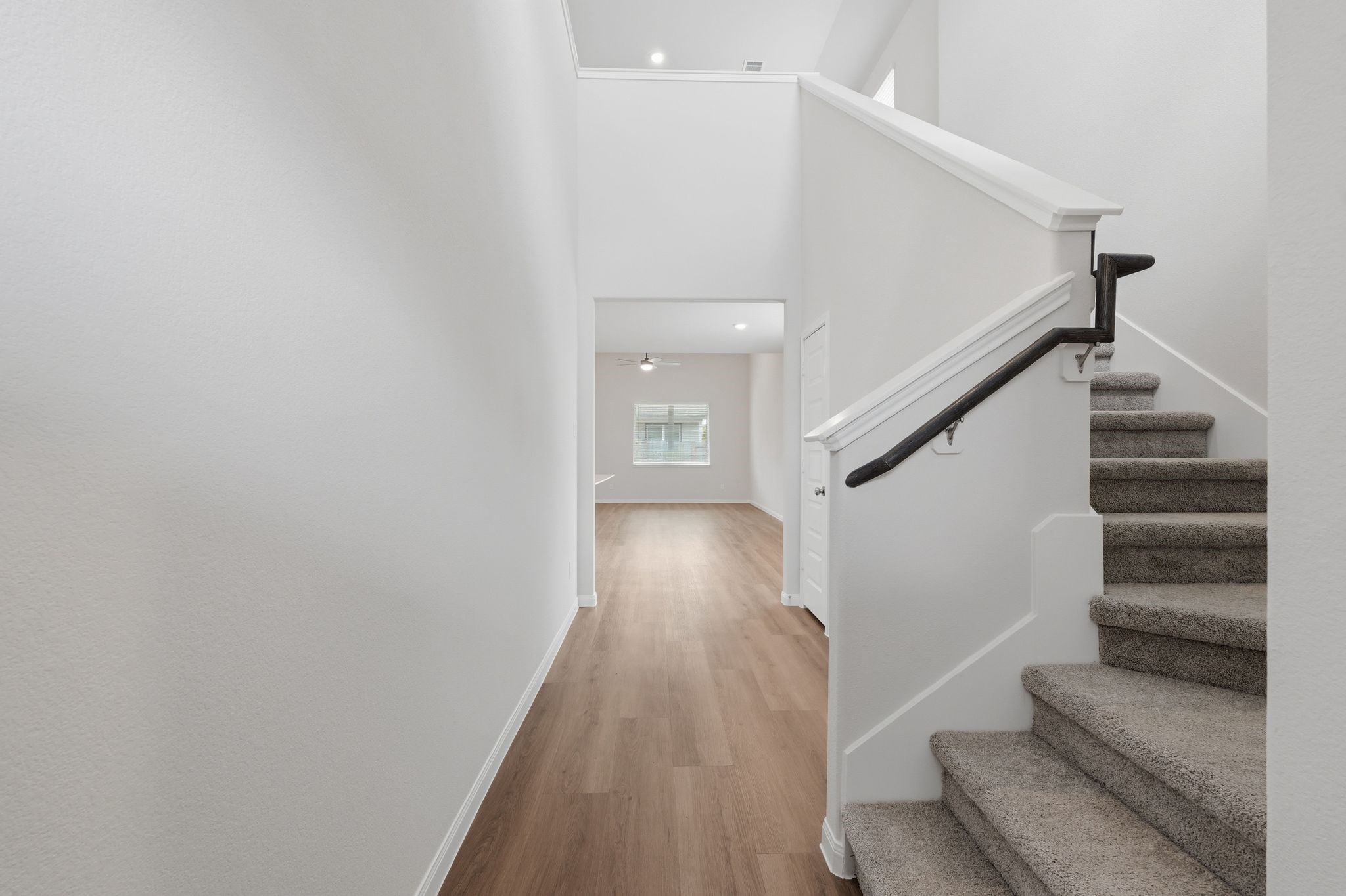 1360 Mount Blanc Path Property Photo 12