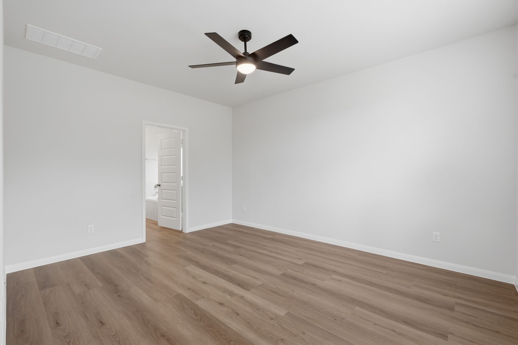 1360 Mount Blanc Path Property Photo 13