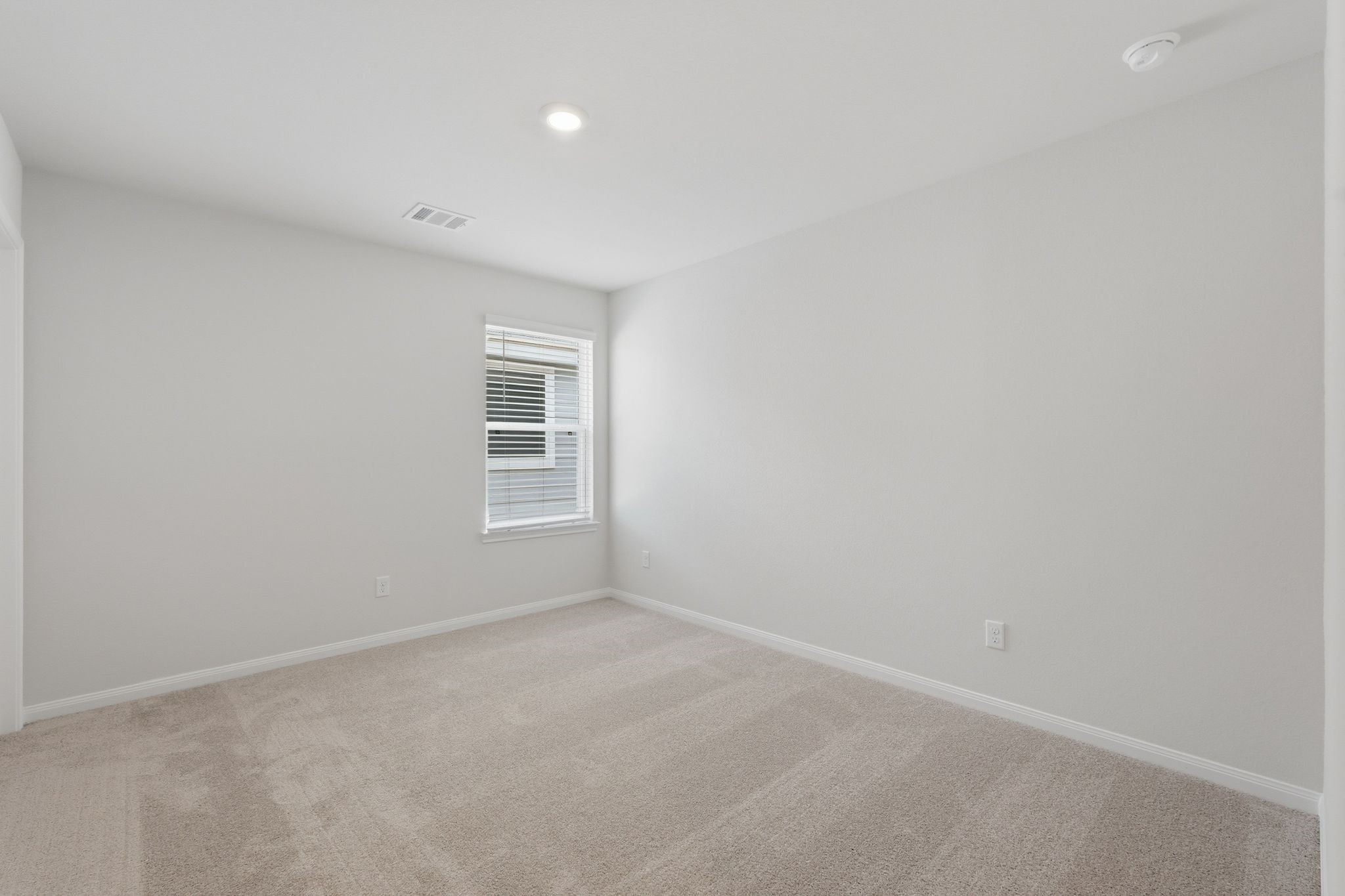 1360 Mount Blanc Path Property Photo 25