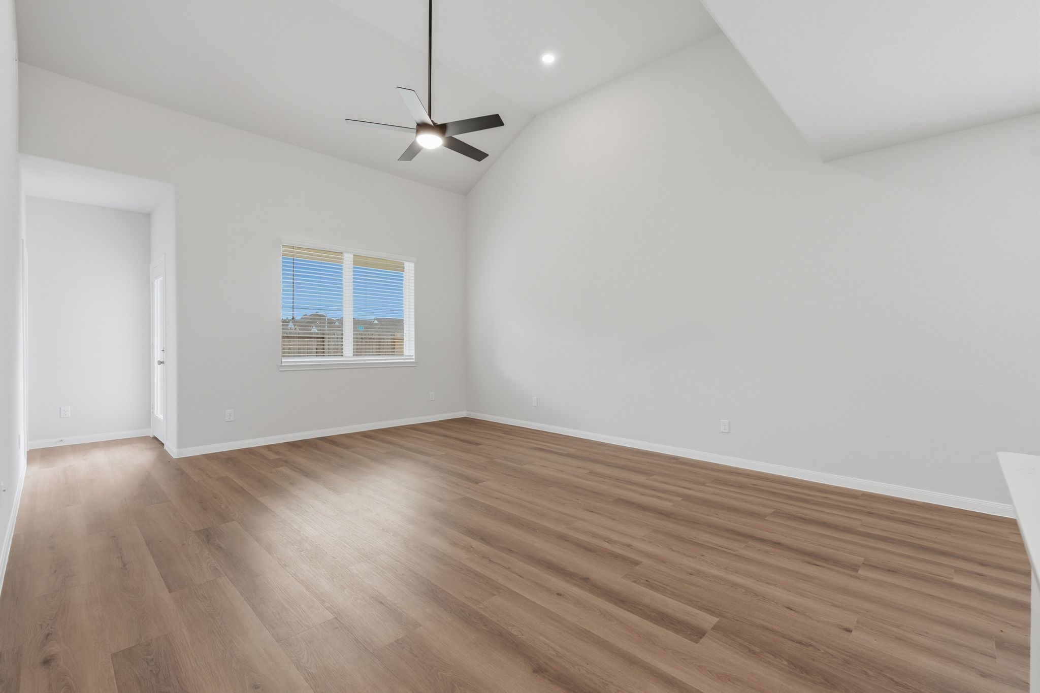 1360 Mount Blanc Path Property Photo 32