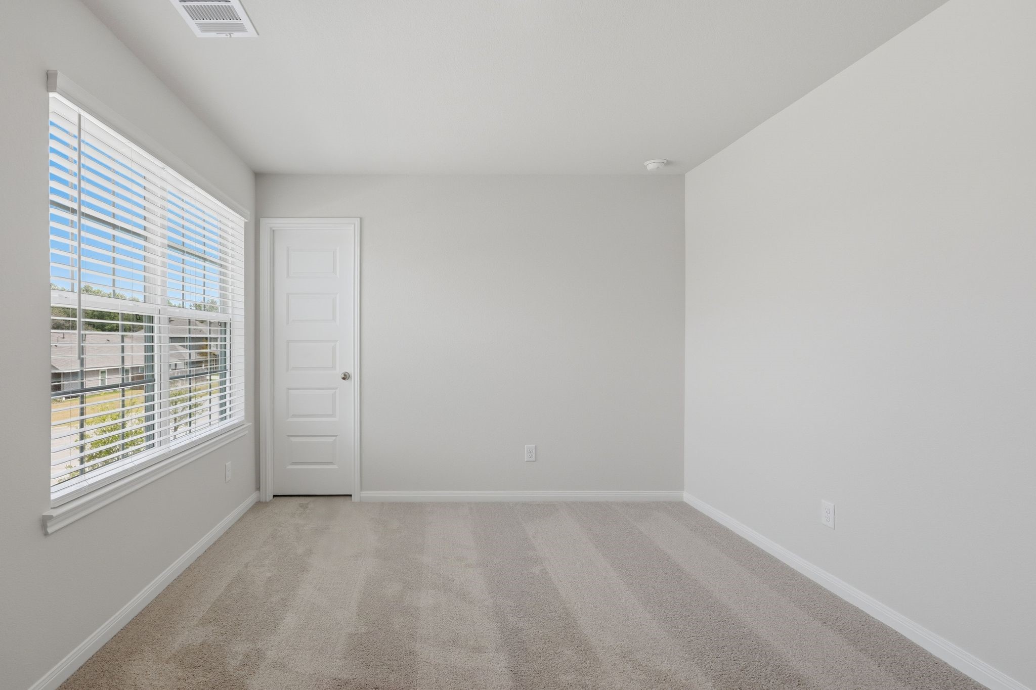 1360 Mount Blanc Path Property Photo 39