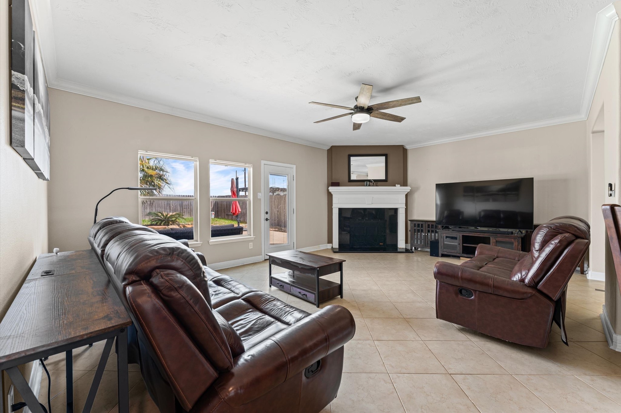 25806 Chapman Falls Drive Property Photo 9