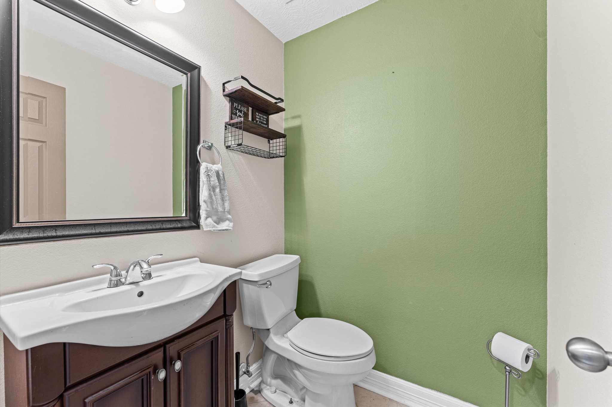 25806 Chapman Falls Drive Property Photo 20