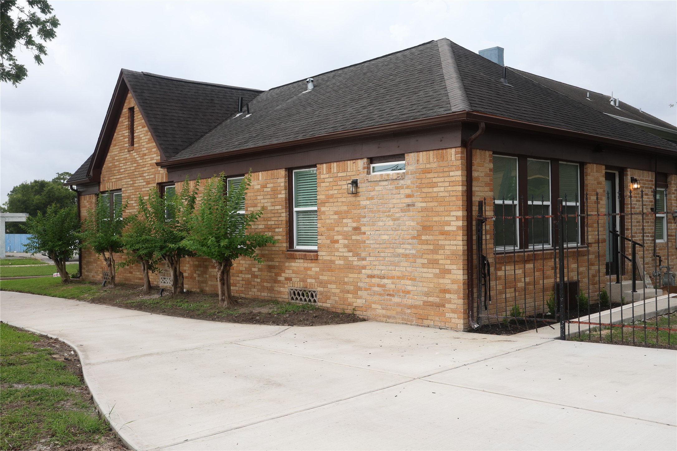 3121 Southmore Boulevard Property Photo 13