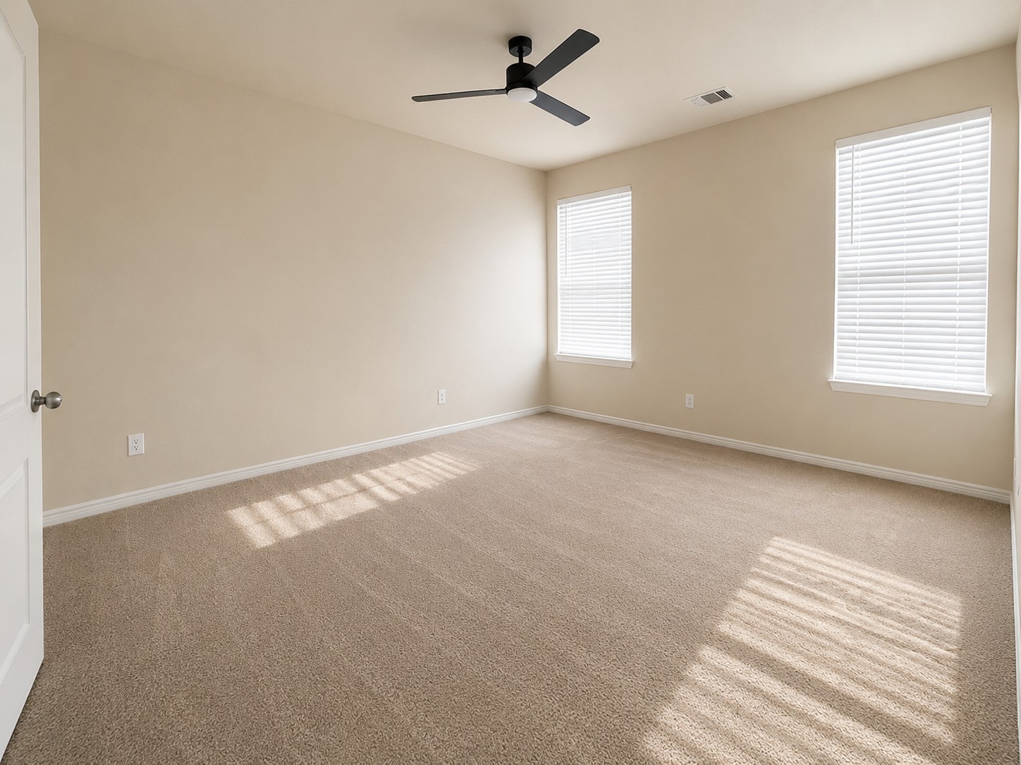 9735 Raisbeck Property Photo 7