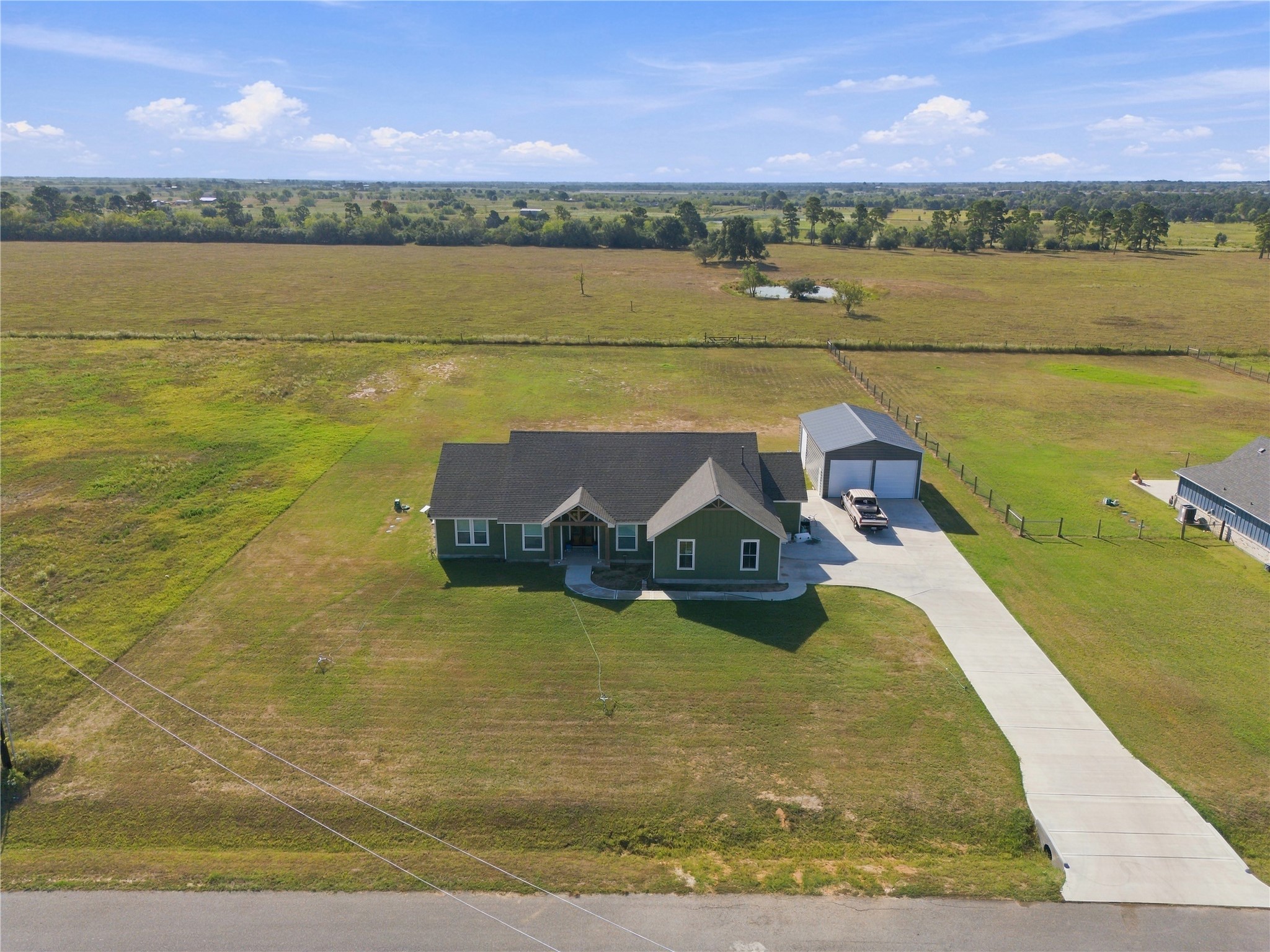 300 Ridgeview Drive Property Photo 14