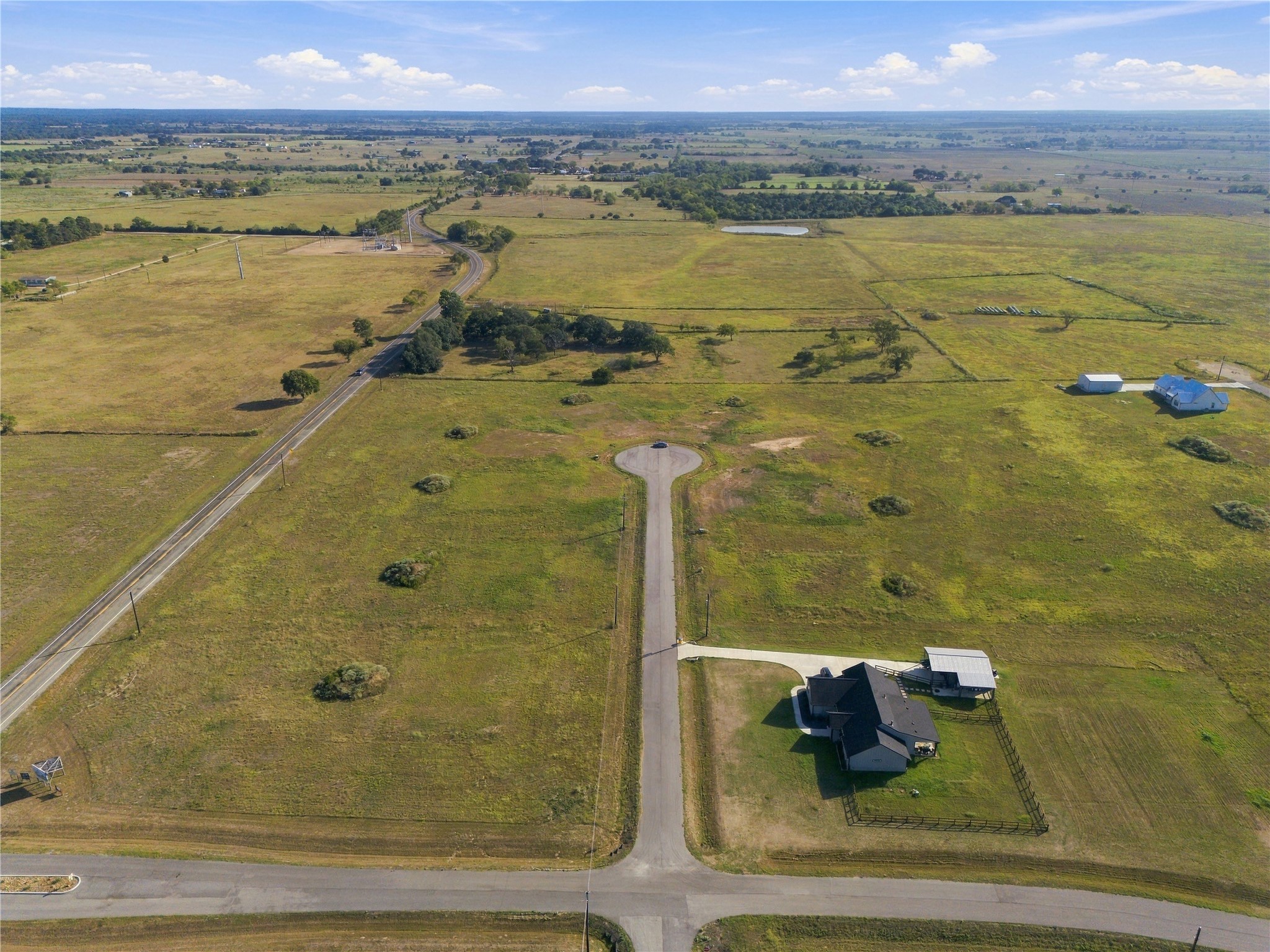 300 Ridgeview Drive Property Photo 17