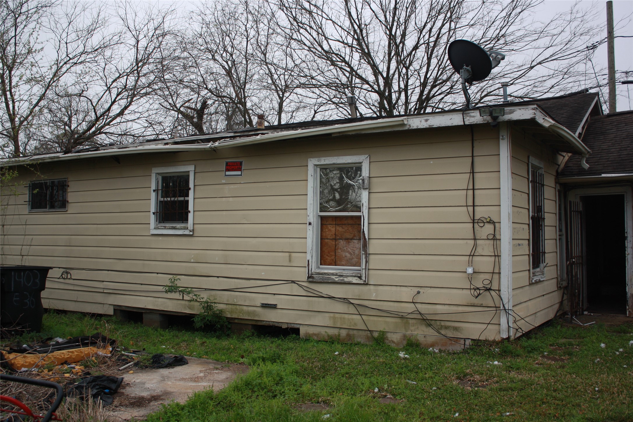1403 E 36th Street Property Photo 5