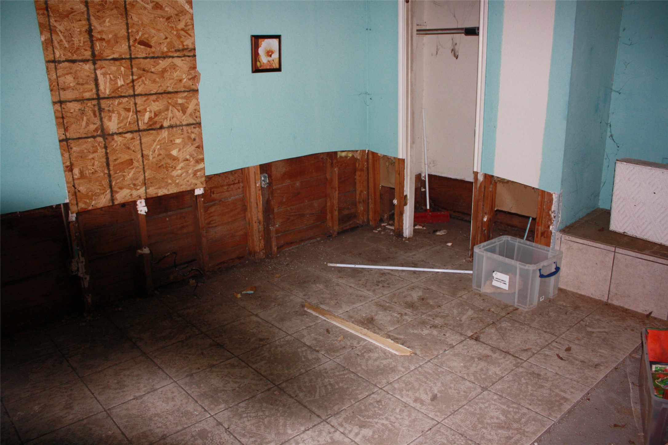 1403 E 36th Street Property Photo 6