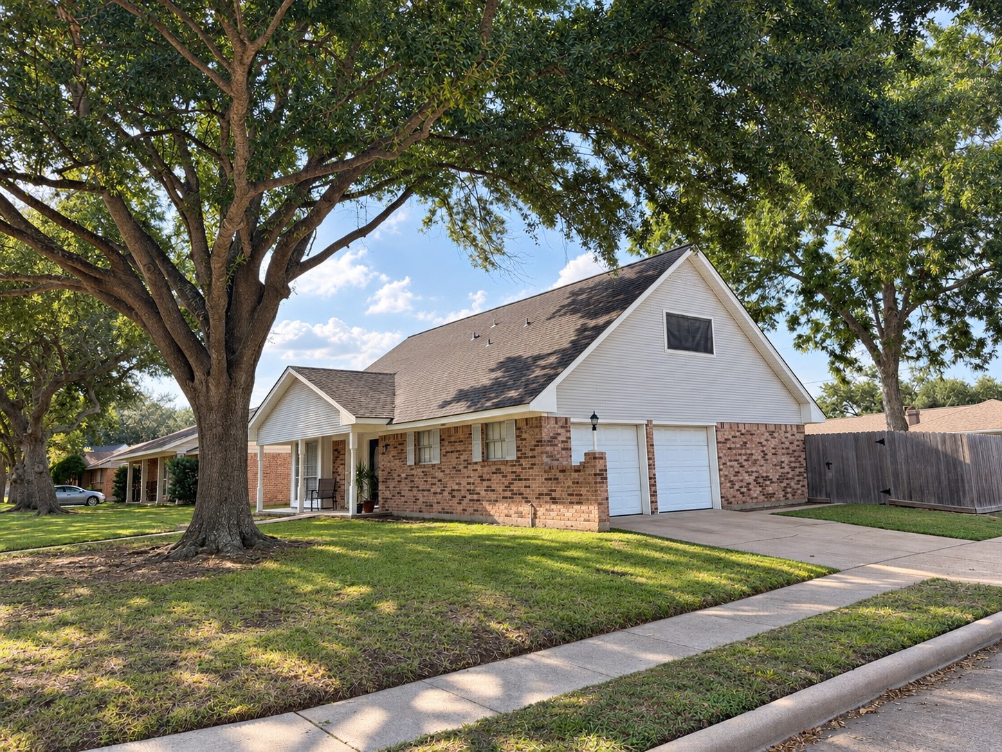 1022 Grace Street Property Photo 2