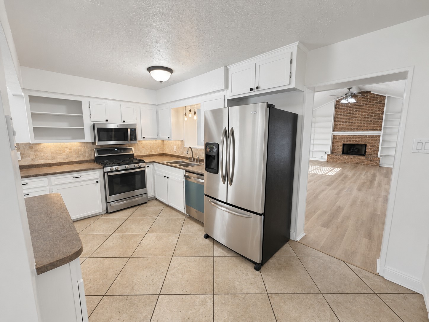 1022 Grace Street Property Photo 13